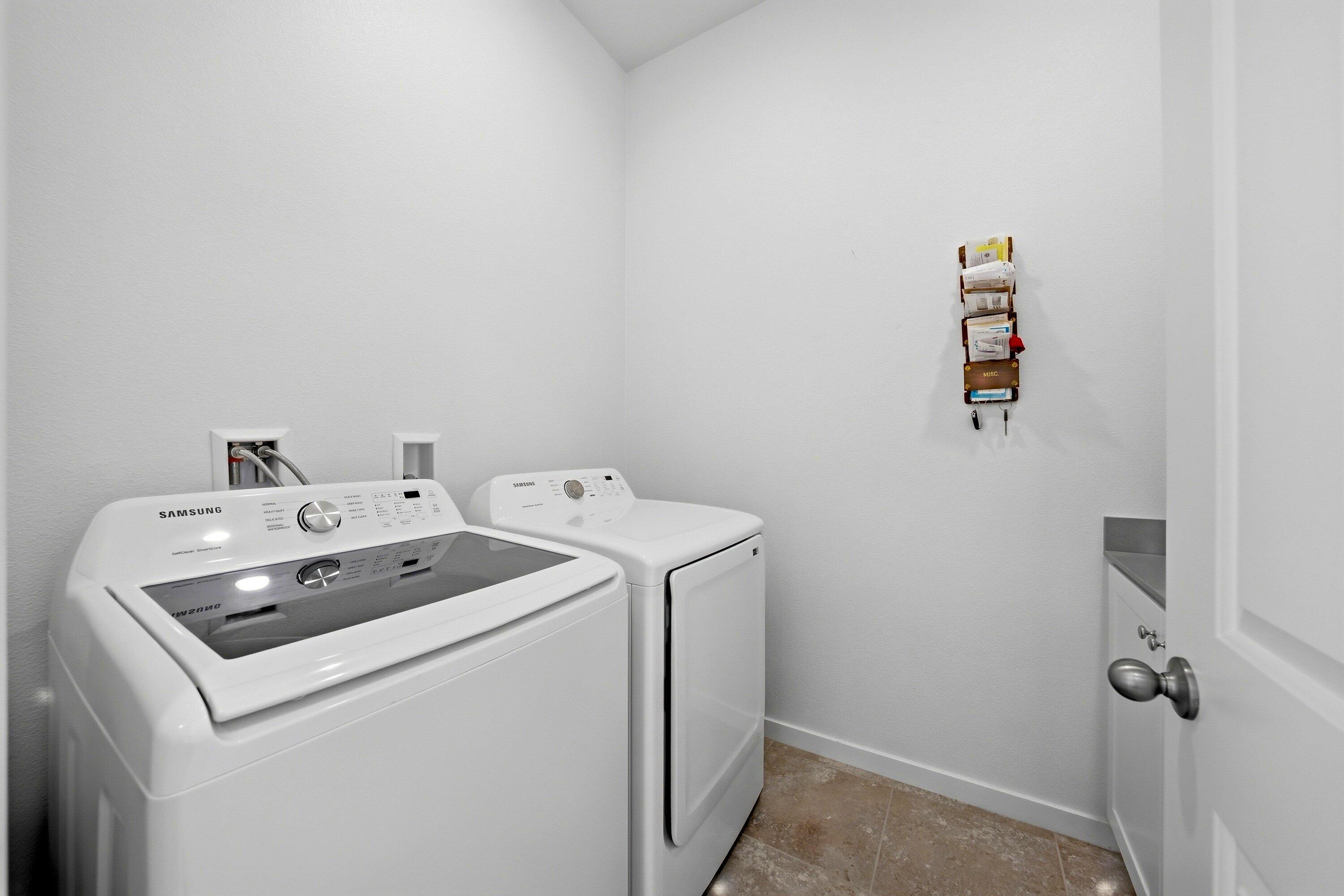 4305 Minori CT Unit: 3