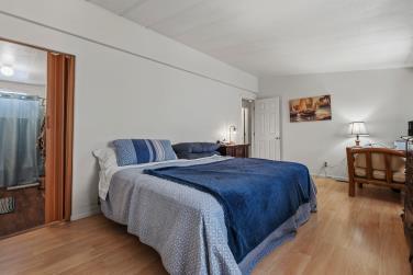 15500 Bubbling Wells RD Unit: 140