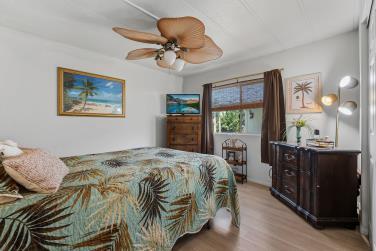 15500 Bubbling Wells RD Unit: 140