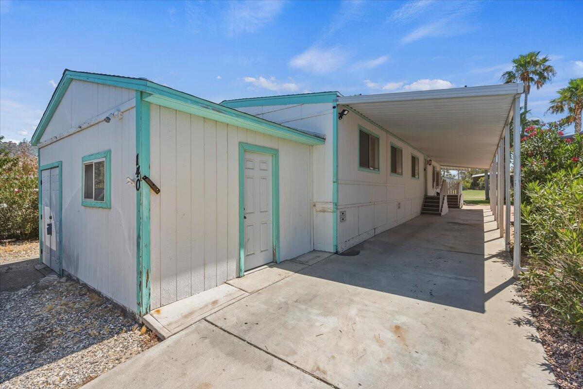 15500 Bubbling Wells RD Unit: 140