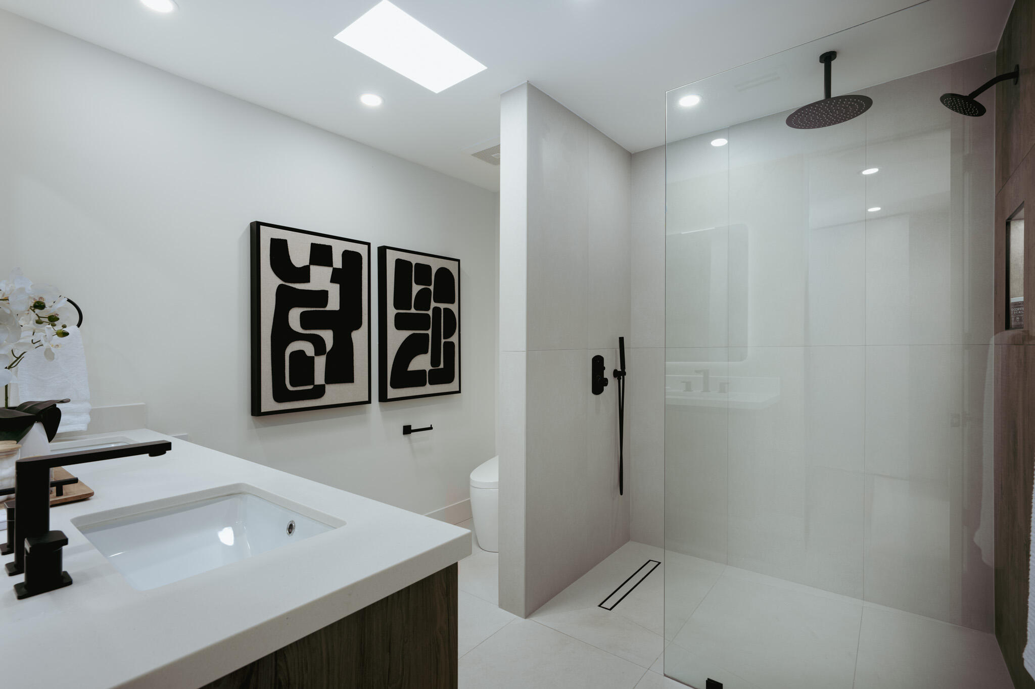83 Westlake CIR