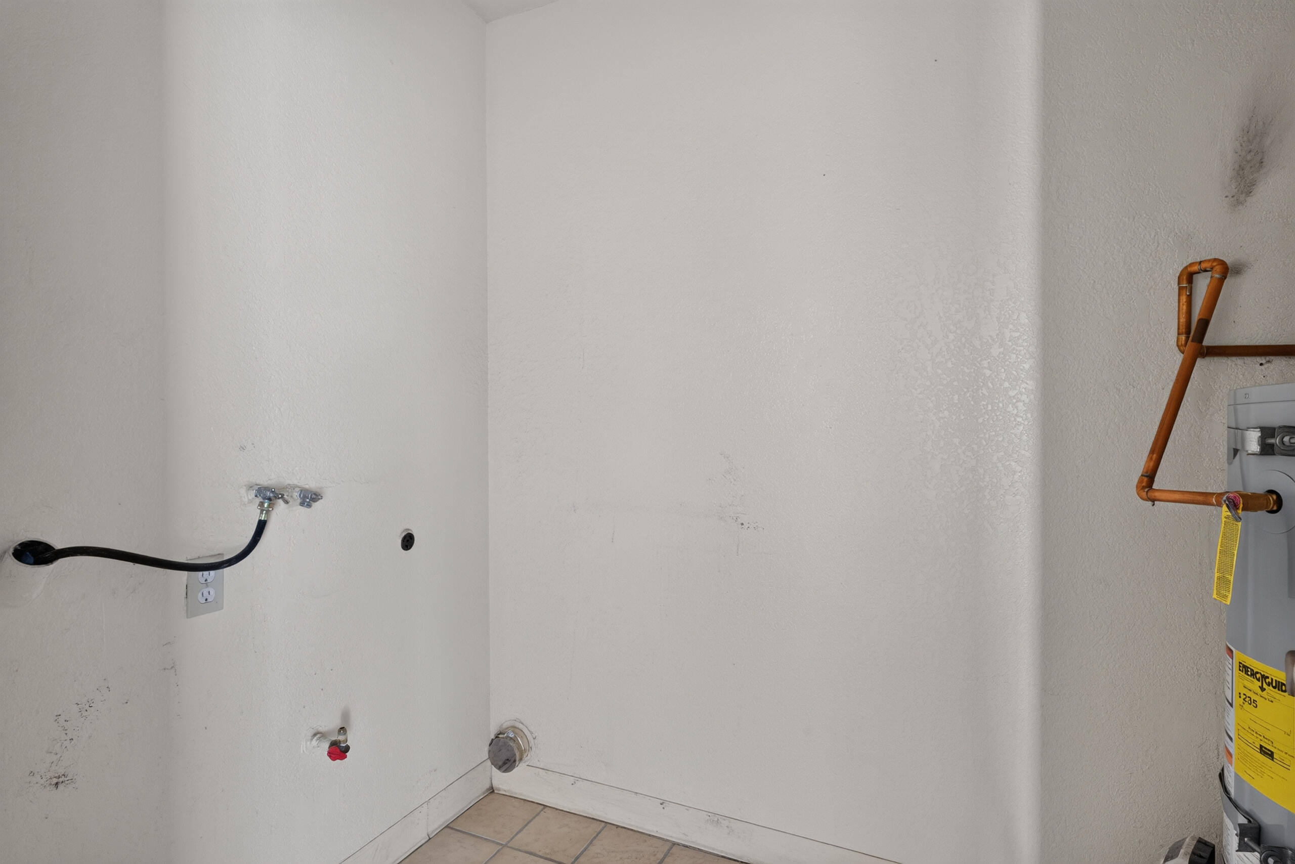 32450 Desert Vista RD