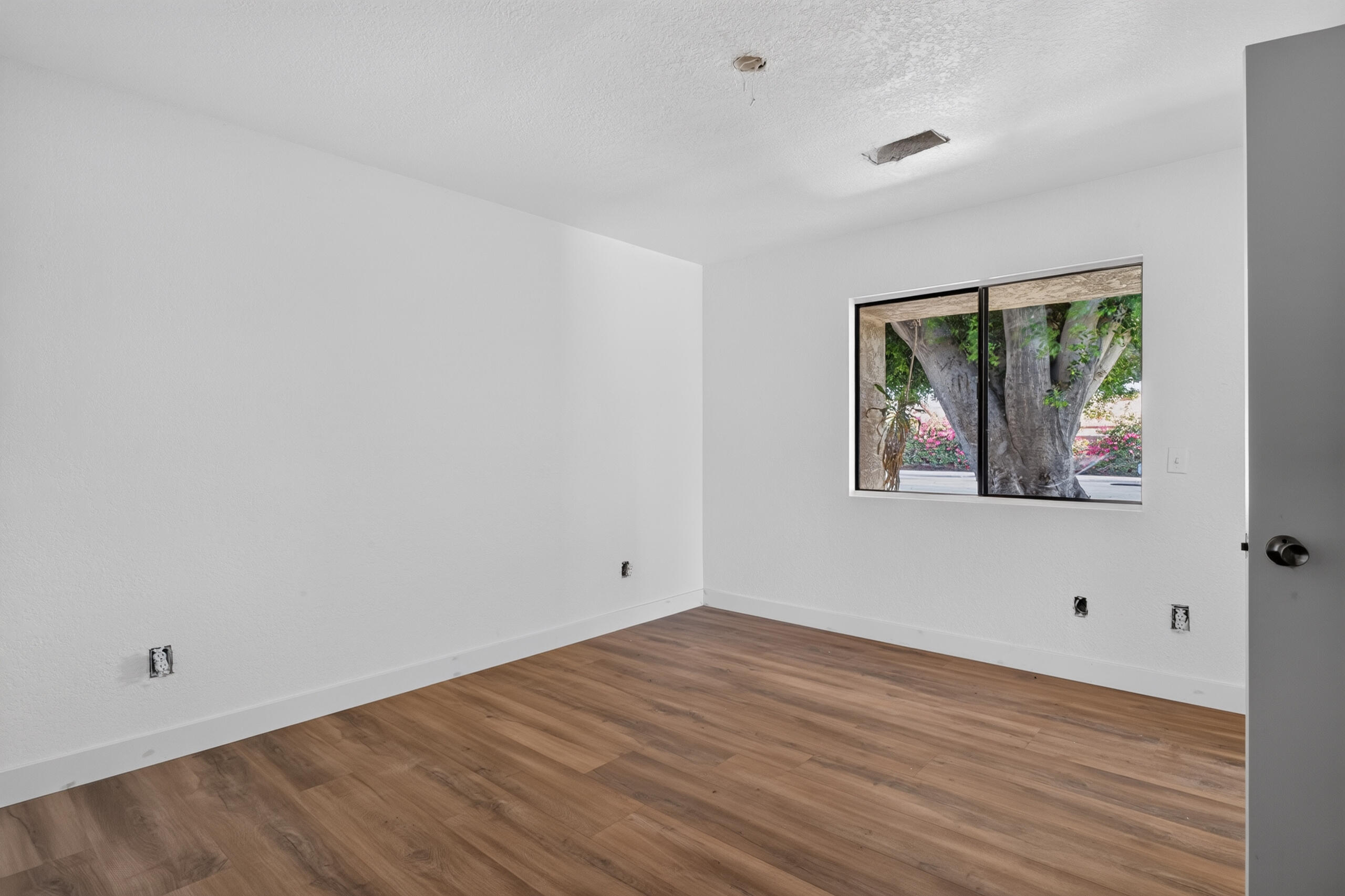 32450 Desert Vista RD
