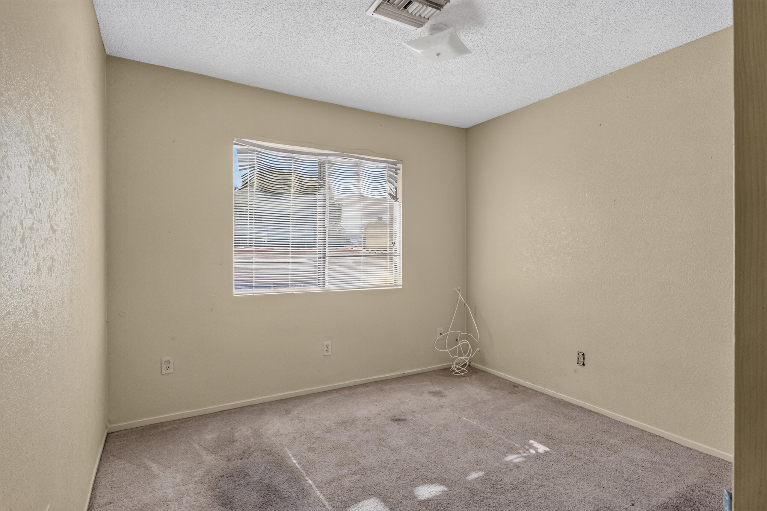 32450 Desert Vista RD