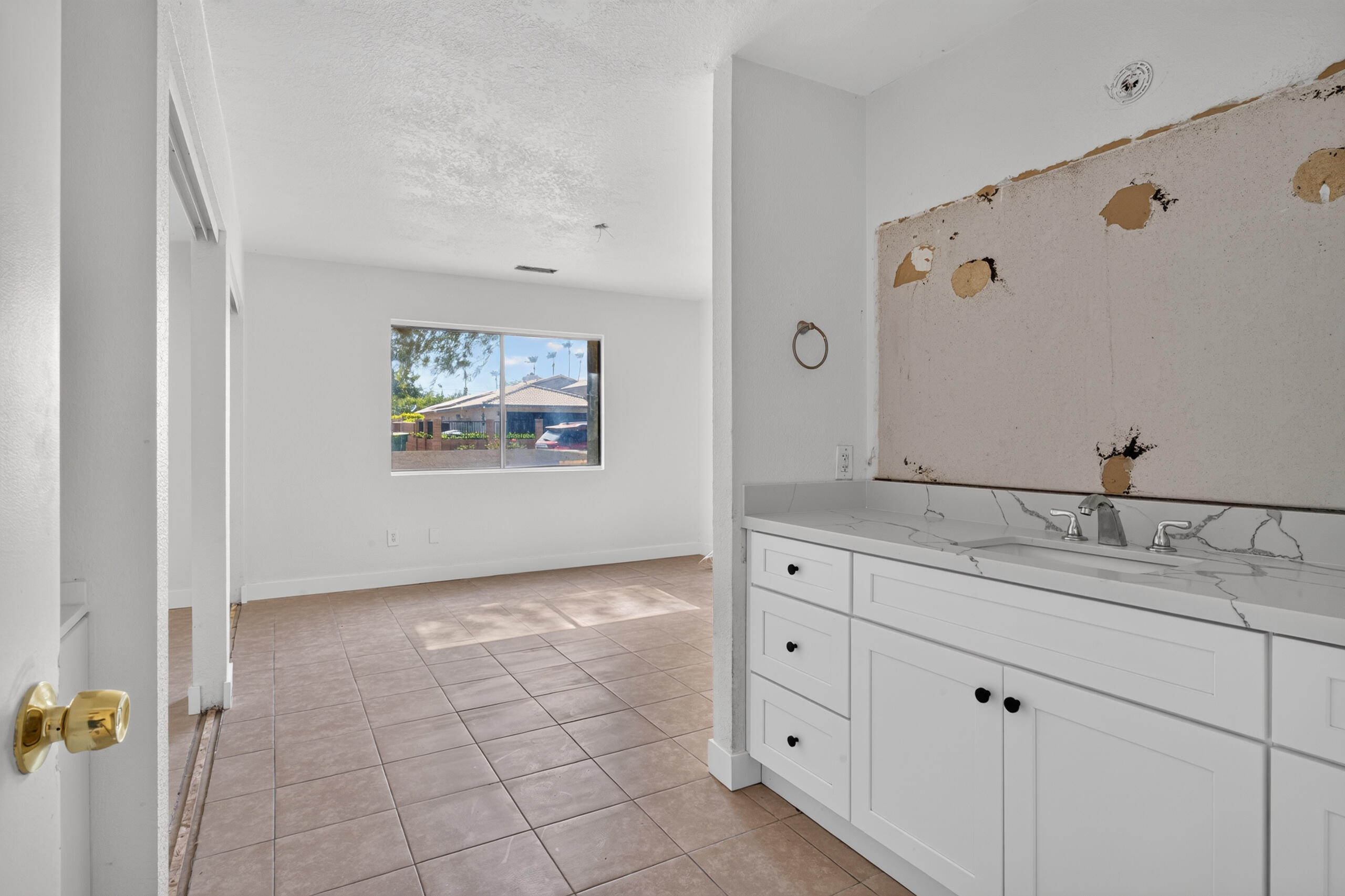 32450 Desert Vista RD