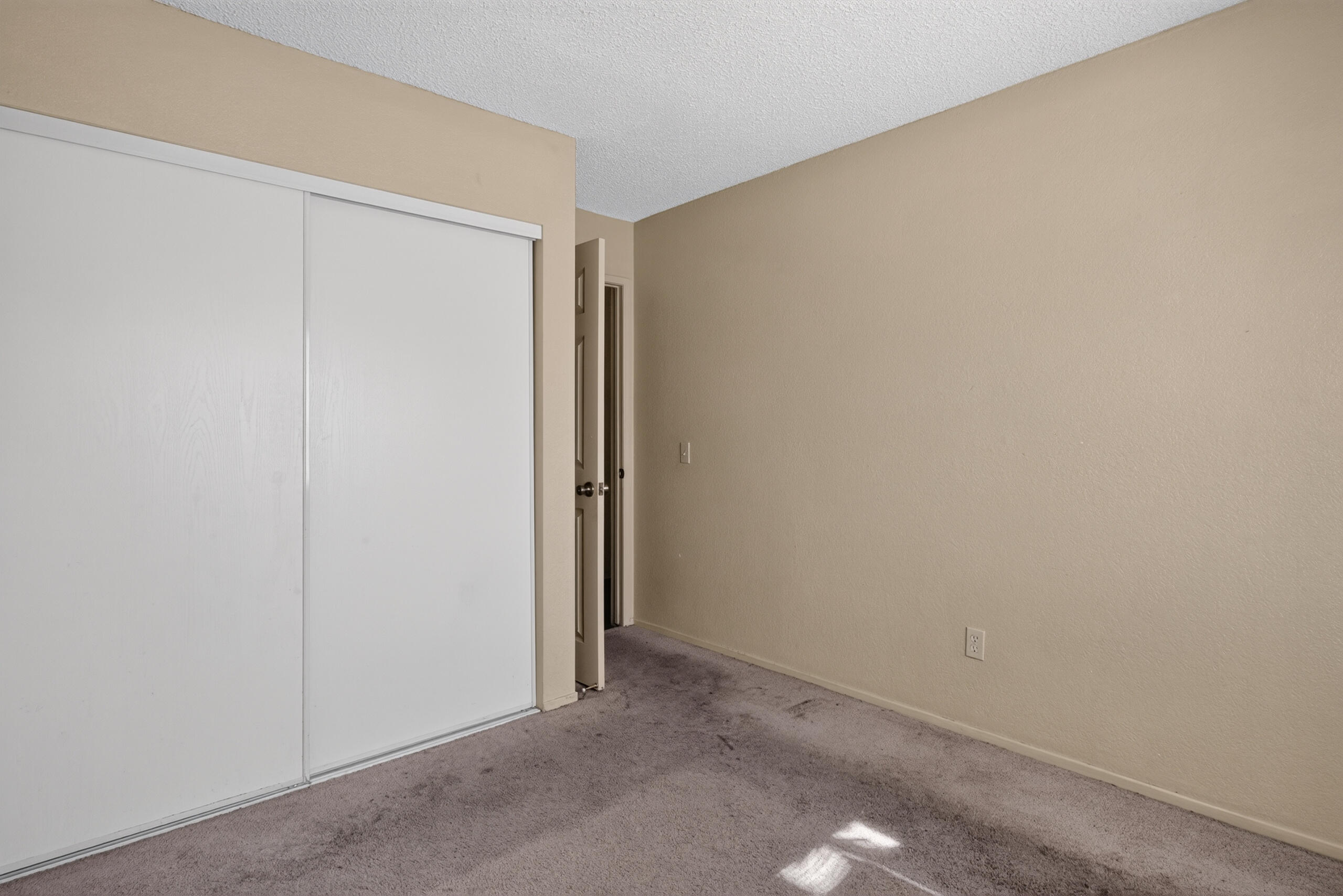 32450 Desert Vista RD