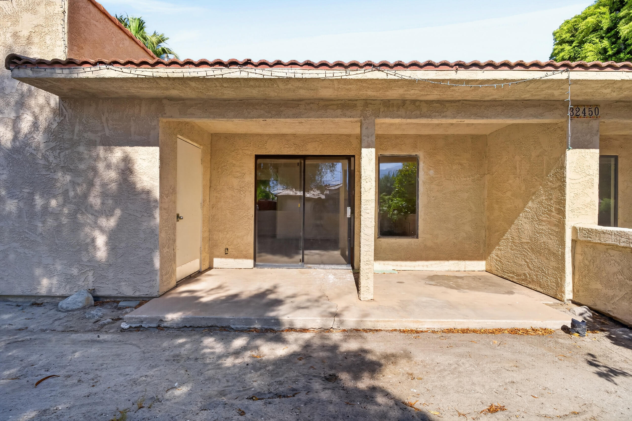 32450 Desert Vista RD