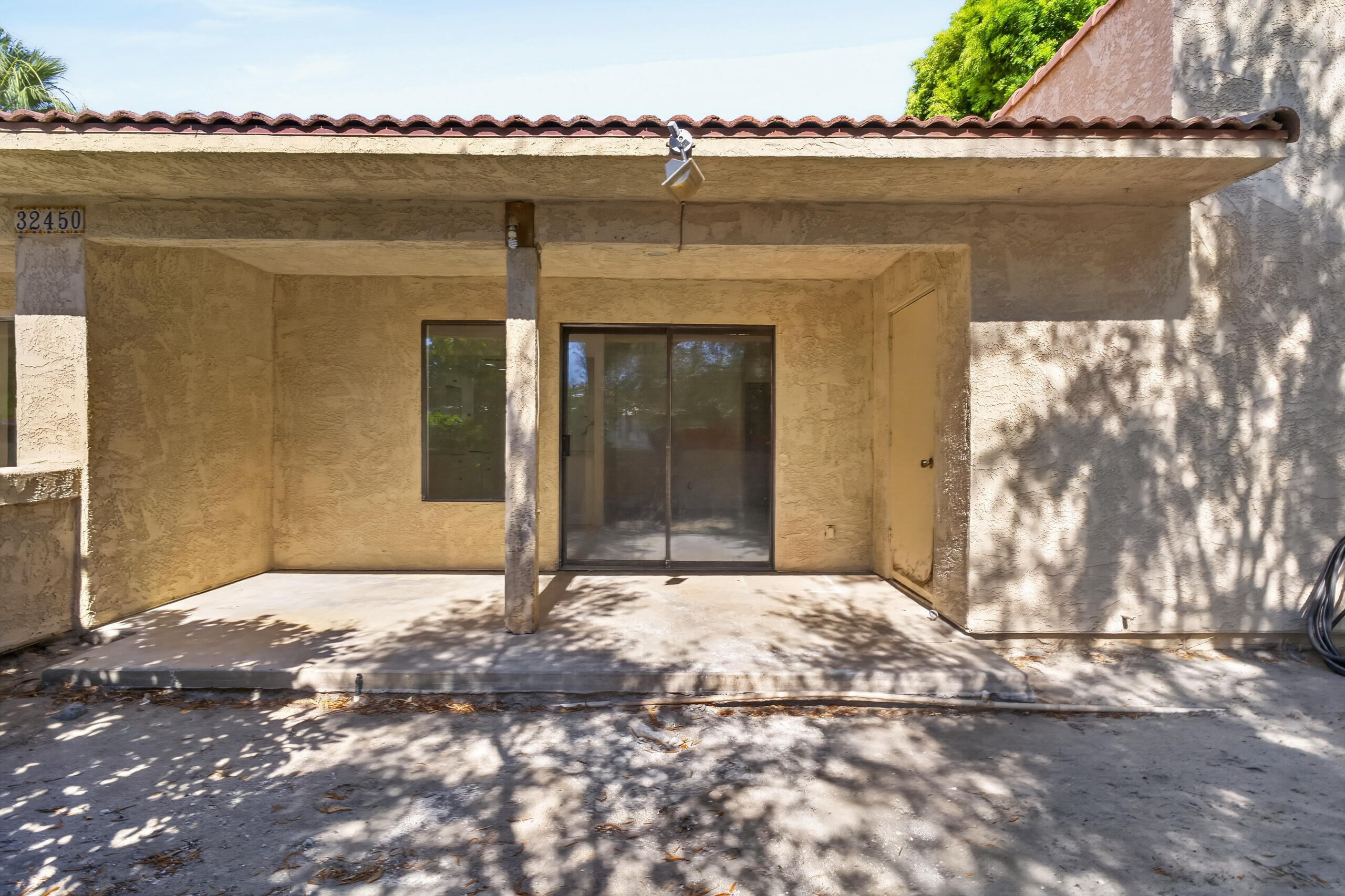 32450 Desert Vista RD
