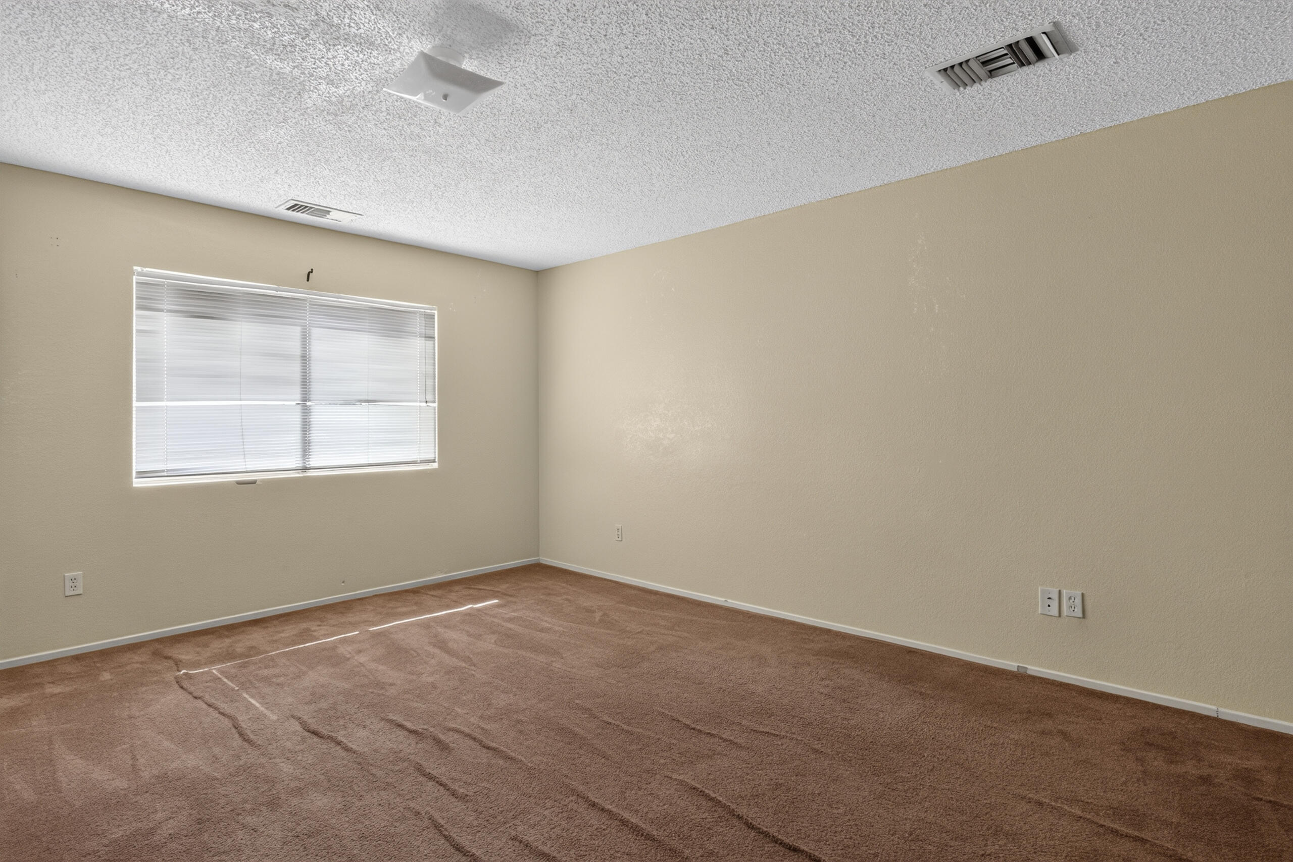 32450 Desert Vista RD
