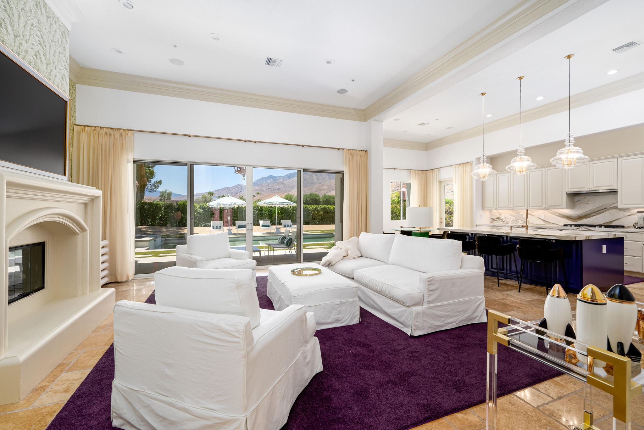 595 E Bogert TRL