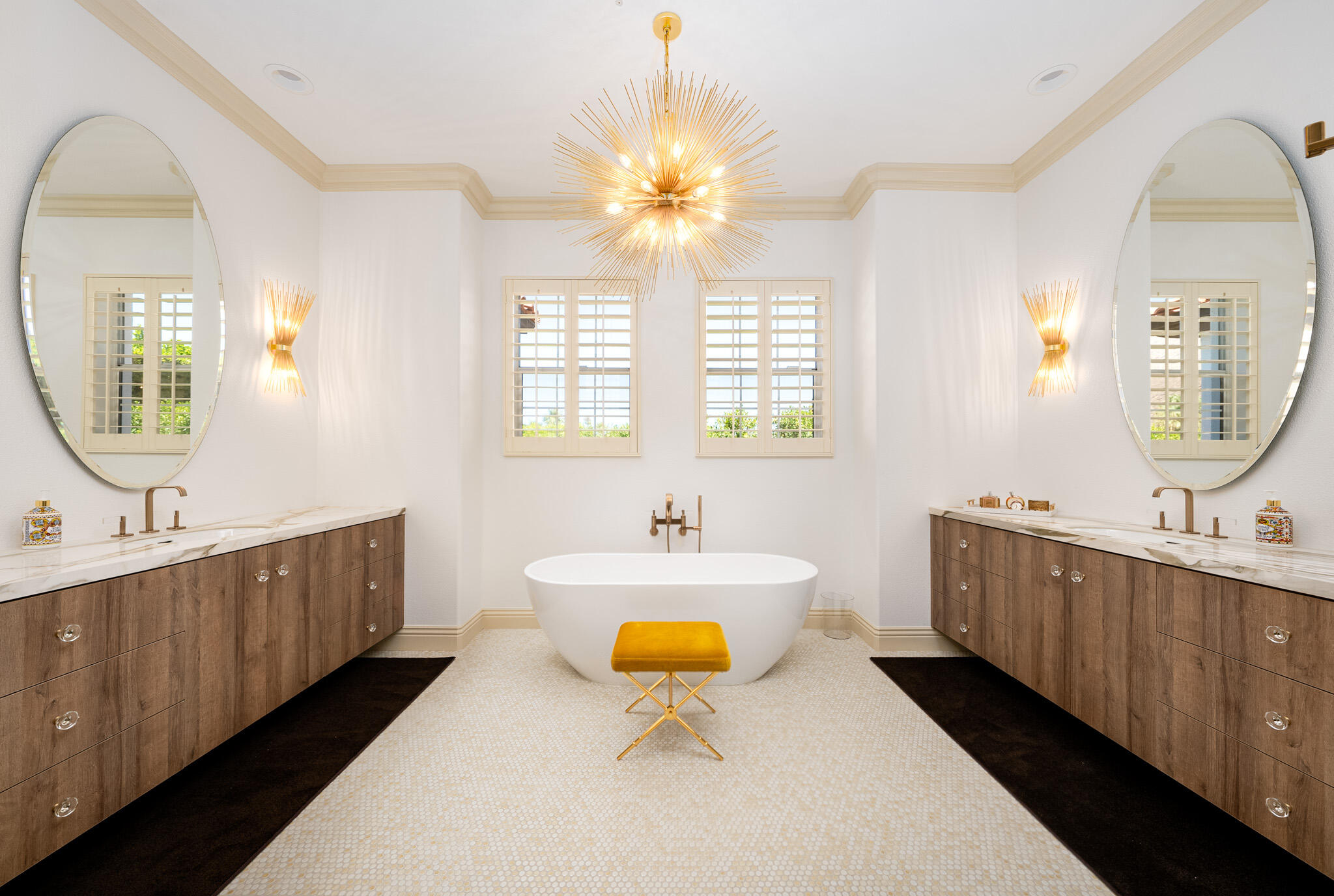 595 E Bogert TRL