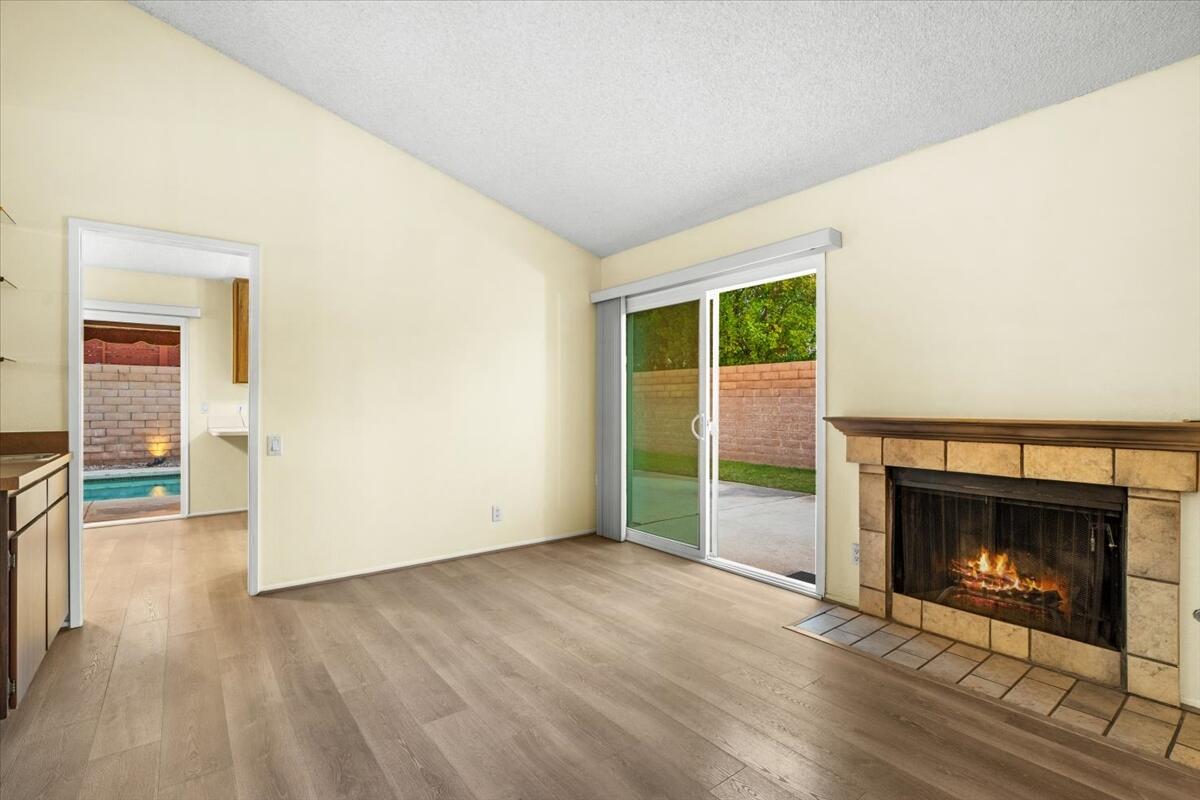 875 Arroyo Vista DR