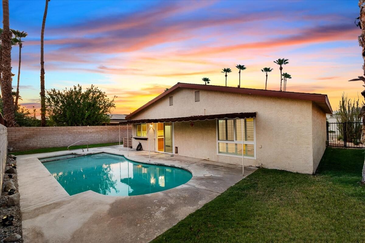 875 Arroyo Vista DR