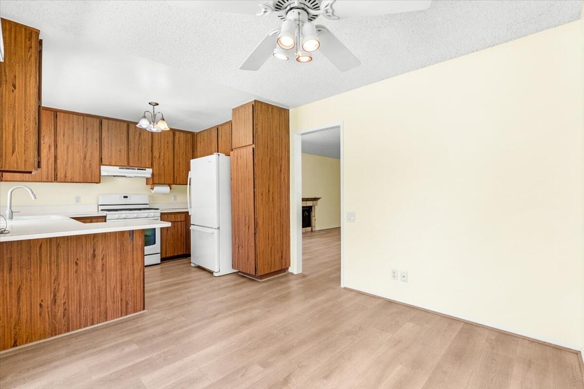 875 Arroyo Vista DR