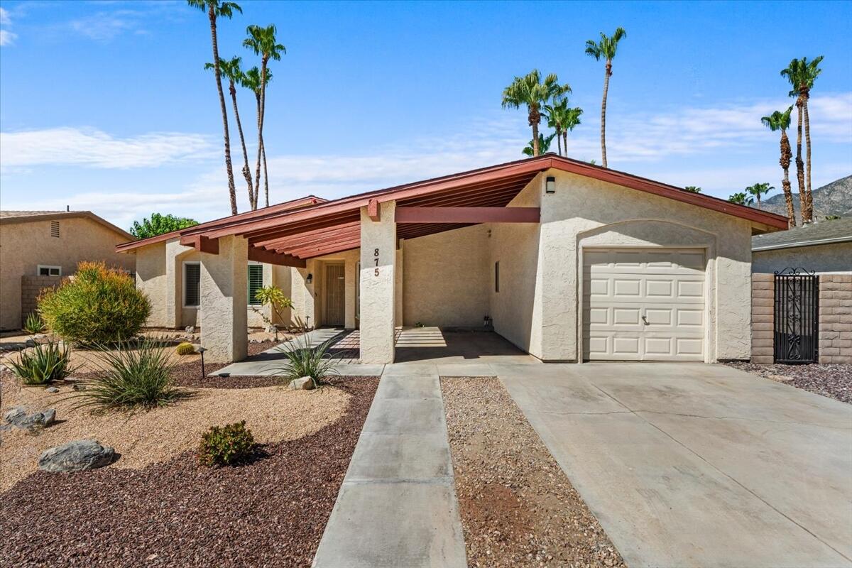 875 Arroyo Vista DR