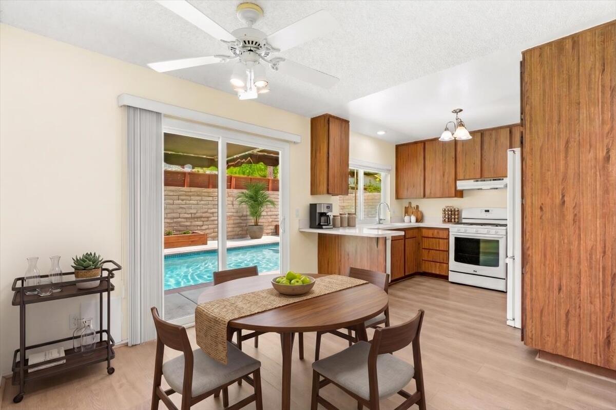 875 Arroyo Vista DR