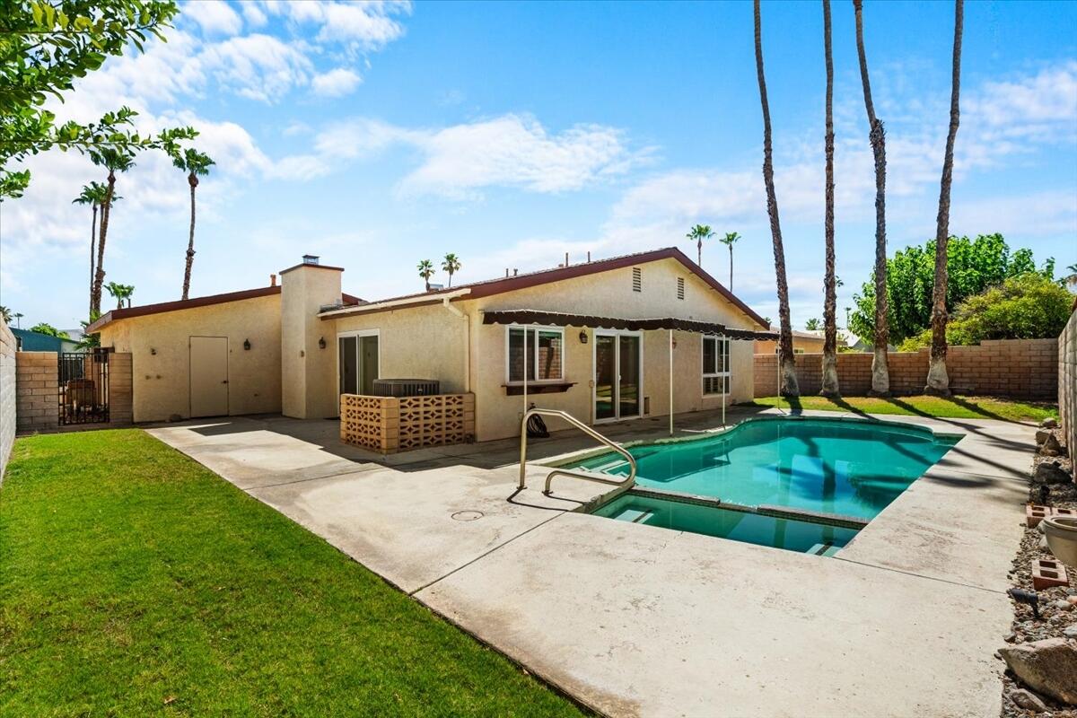 875 Arroyo Vista DR