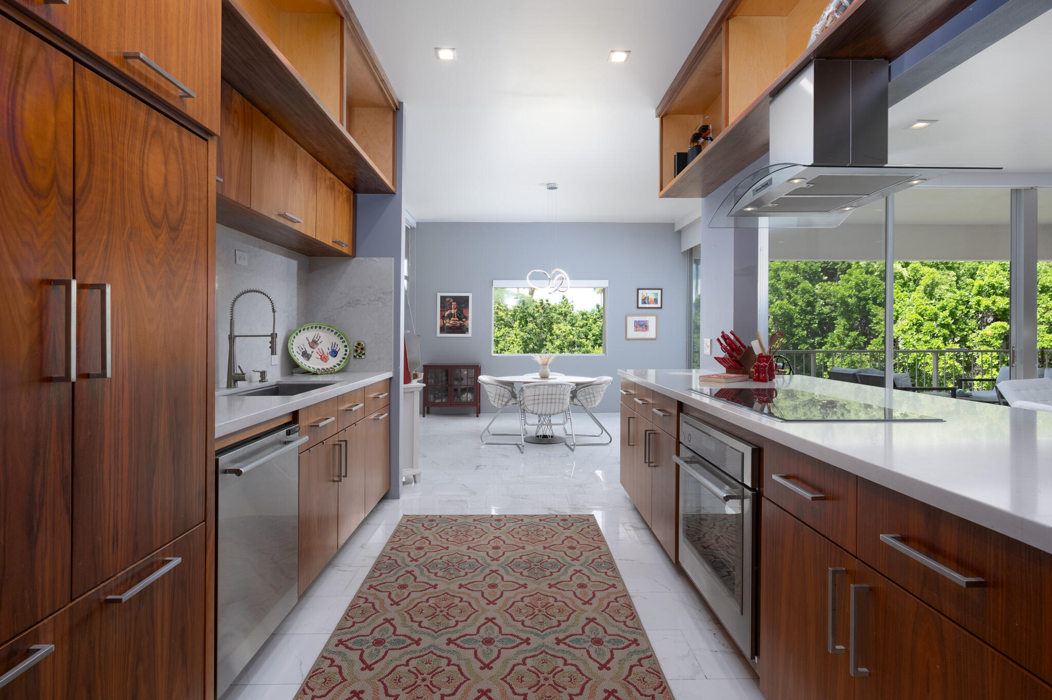 439 Desert Lakes Drive DR
