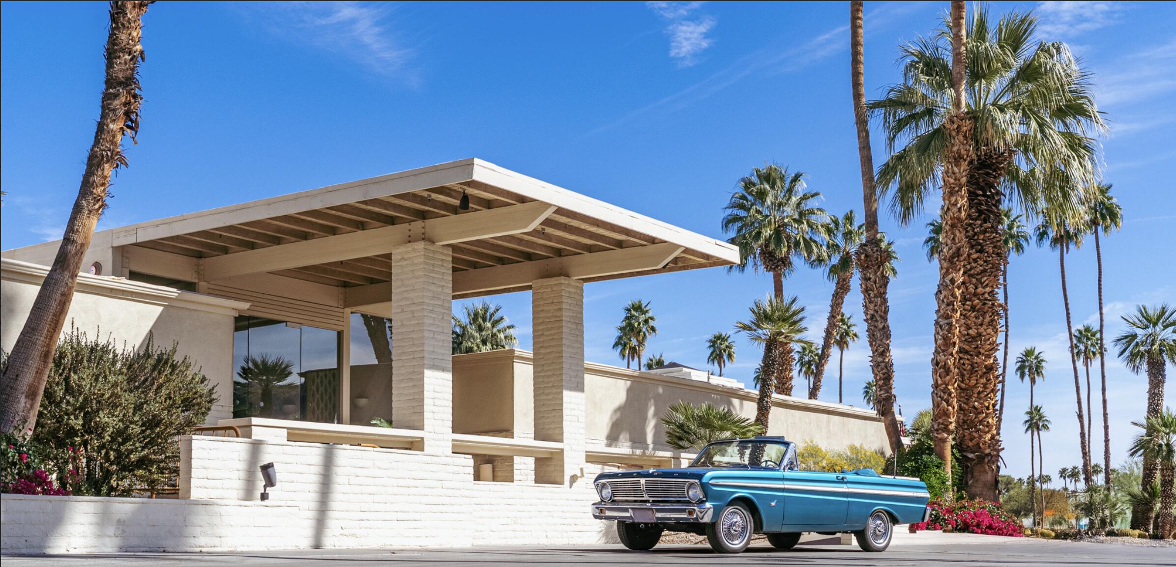 439 Desert Lakes Drive DR
