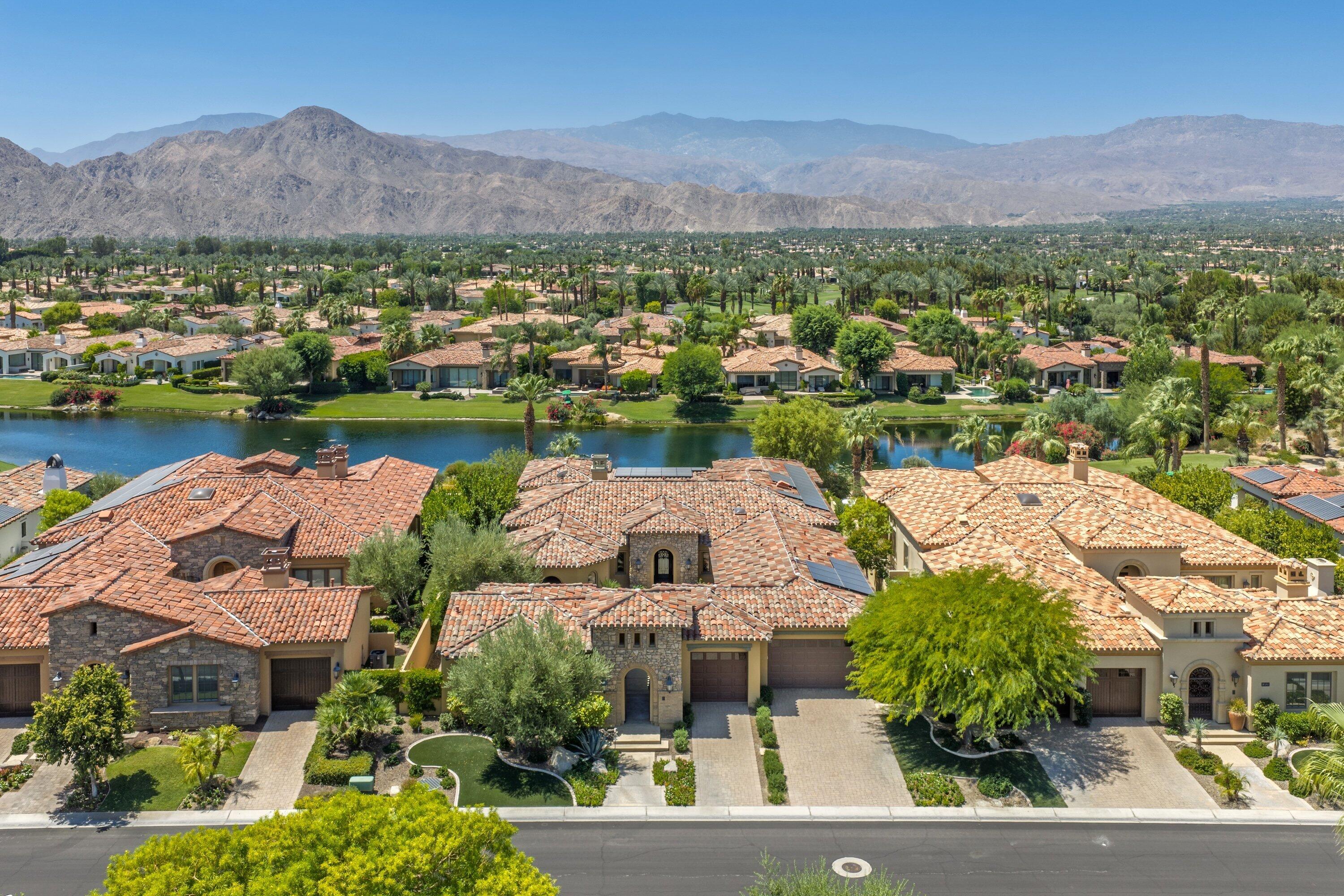 76197 Via Volterra