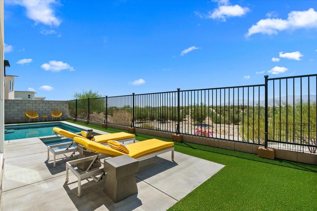 211 Mustang LN