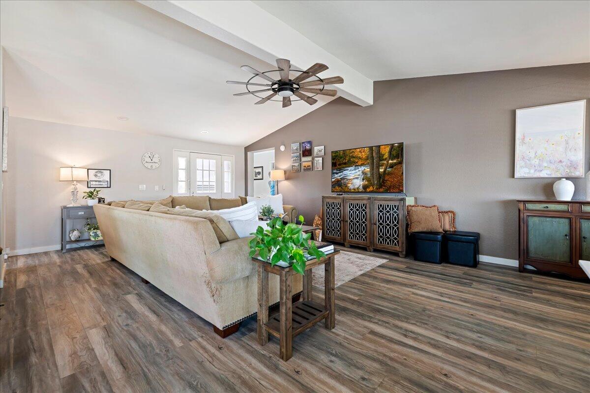 74986 Conestoga DR