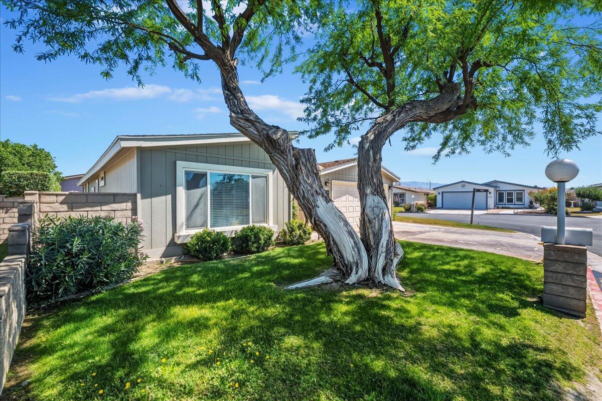74986 Conestoga DR