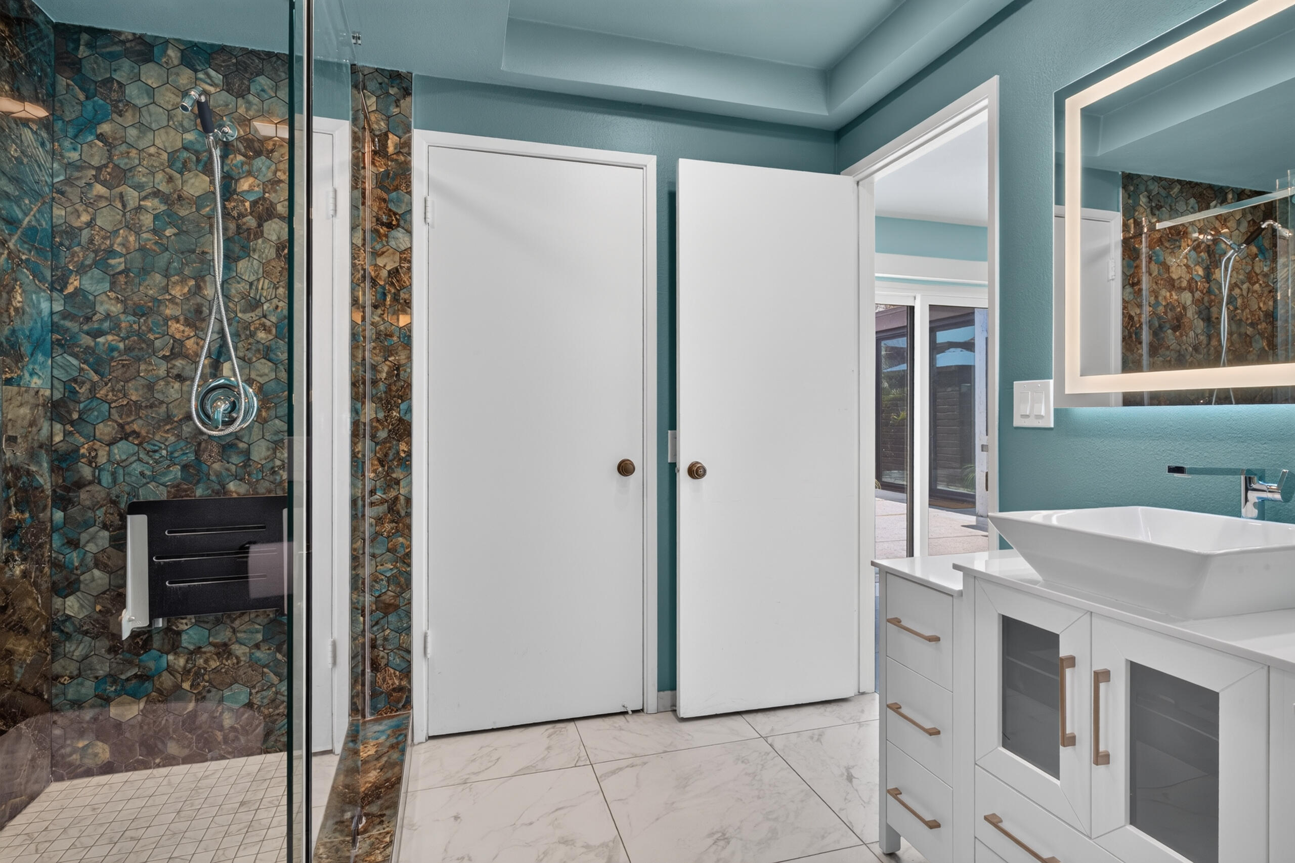 2490 E Miramonte CIR Unit: B