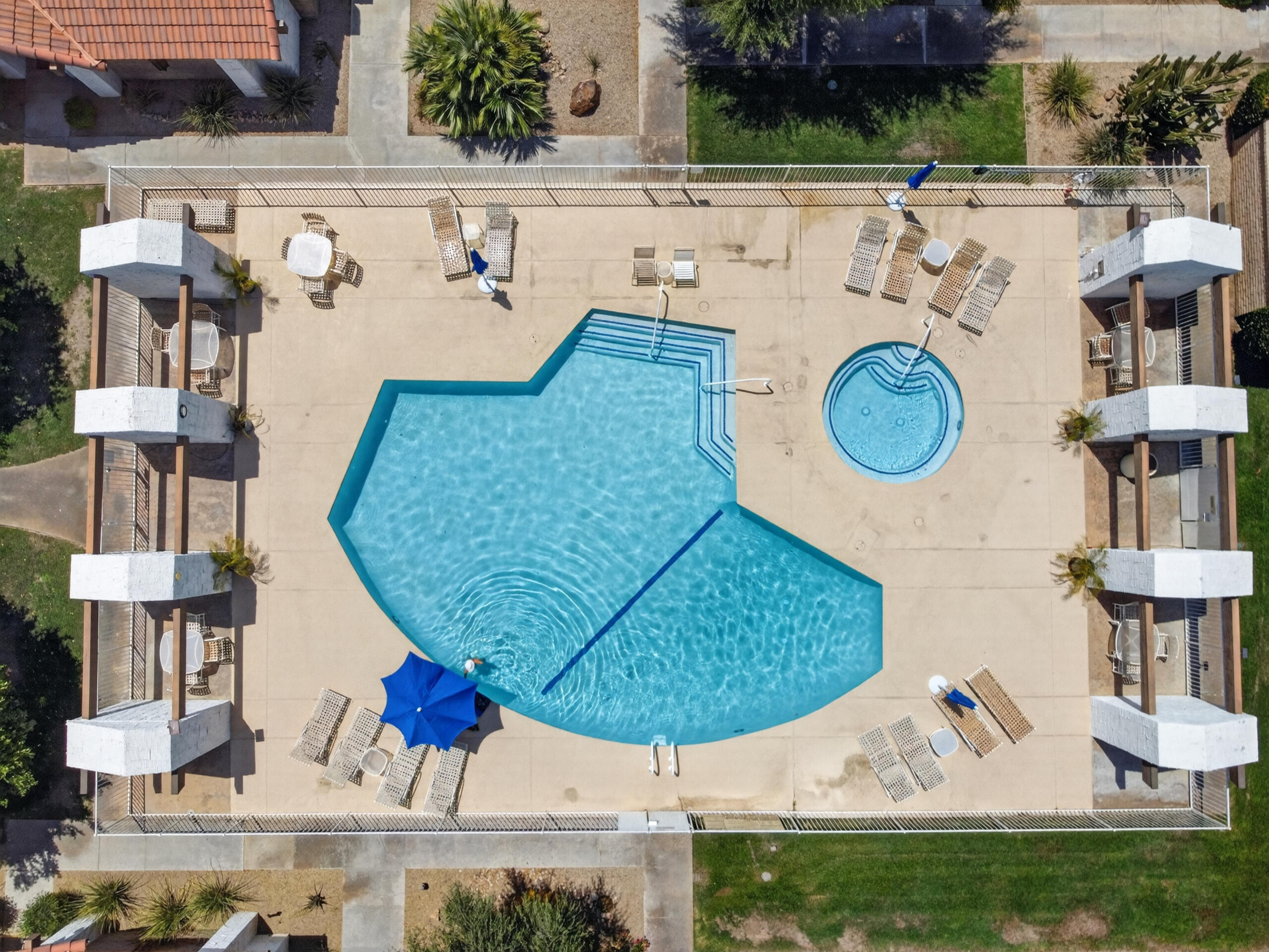 2490 E Miramonte CIR Unit: B