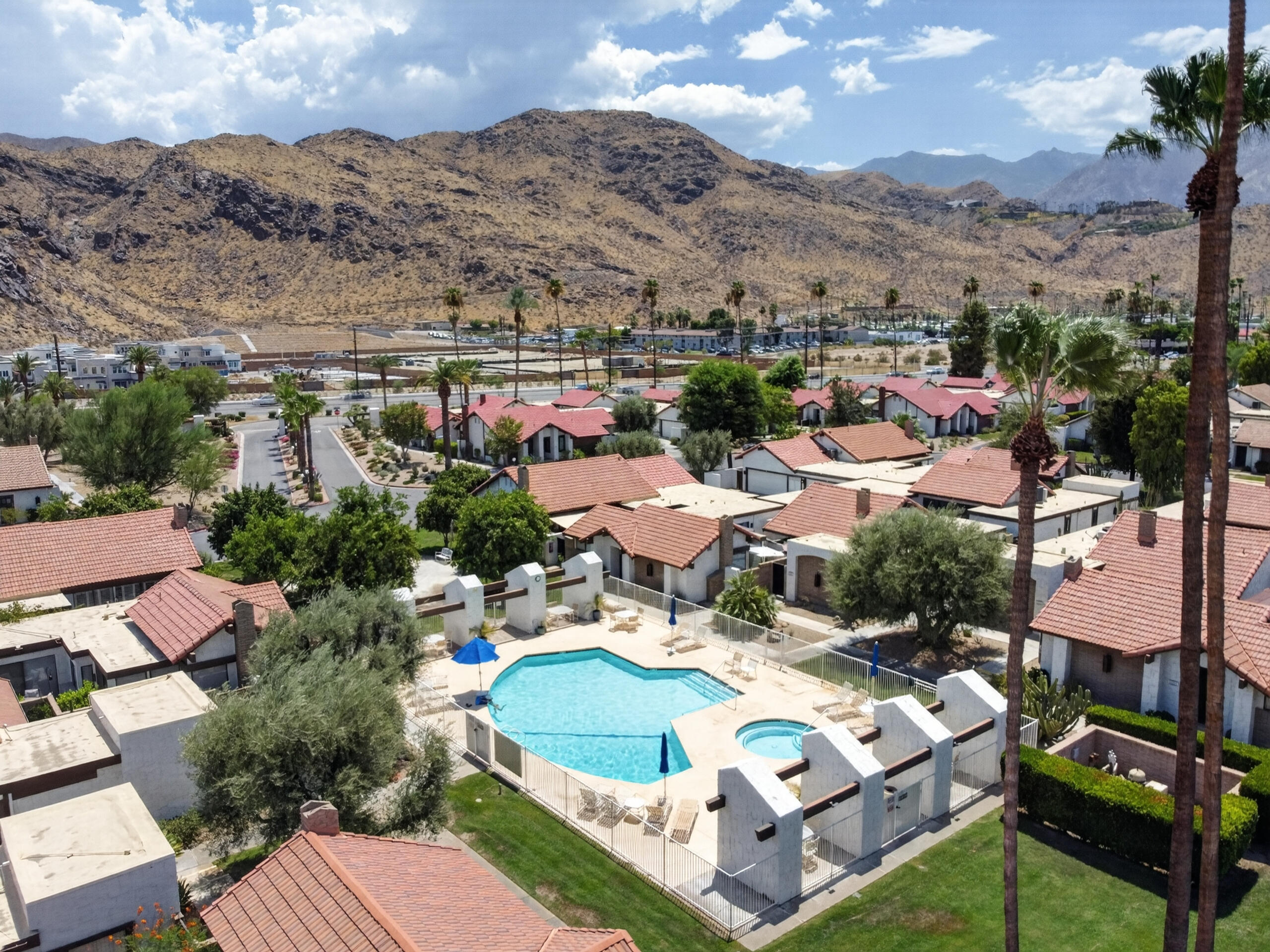2490 E Miramonte CIR Unit: B