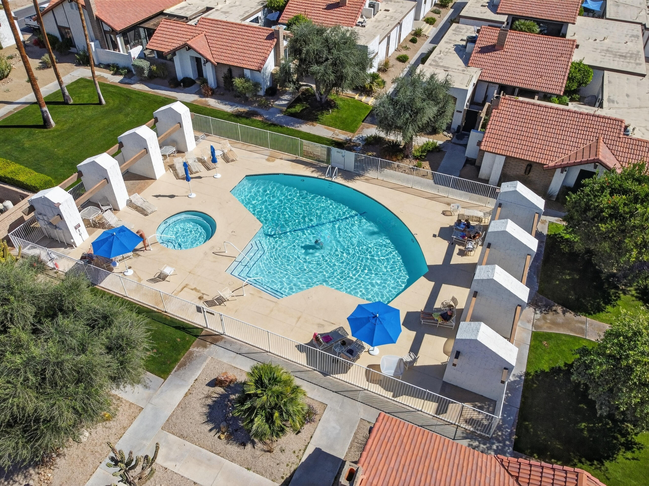 2490 E Miramonte CIR Unit: B