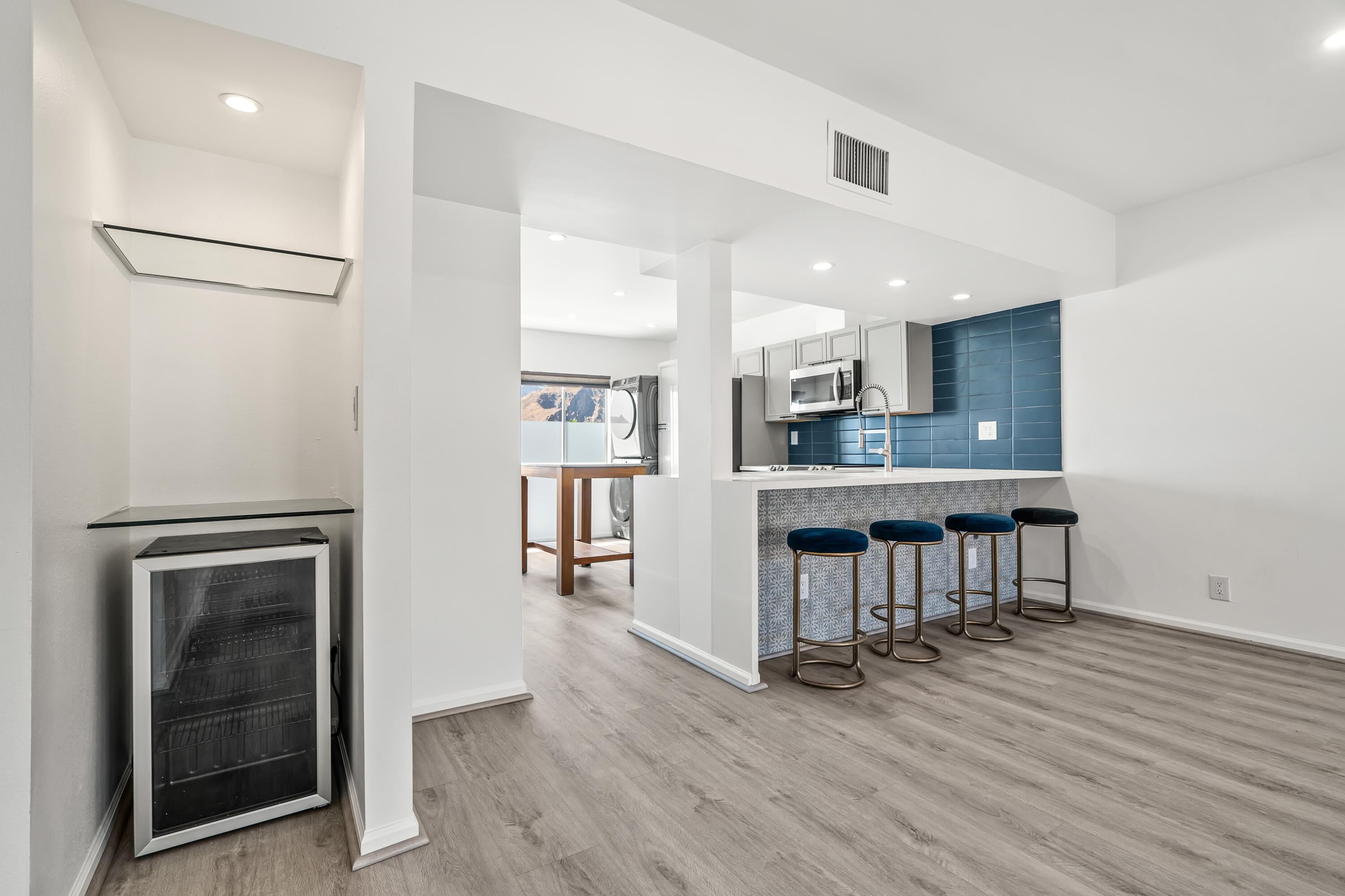 277 E Alejo RD Unit: 219