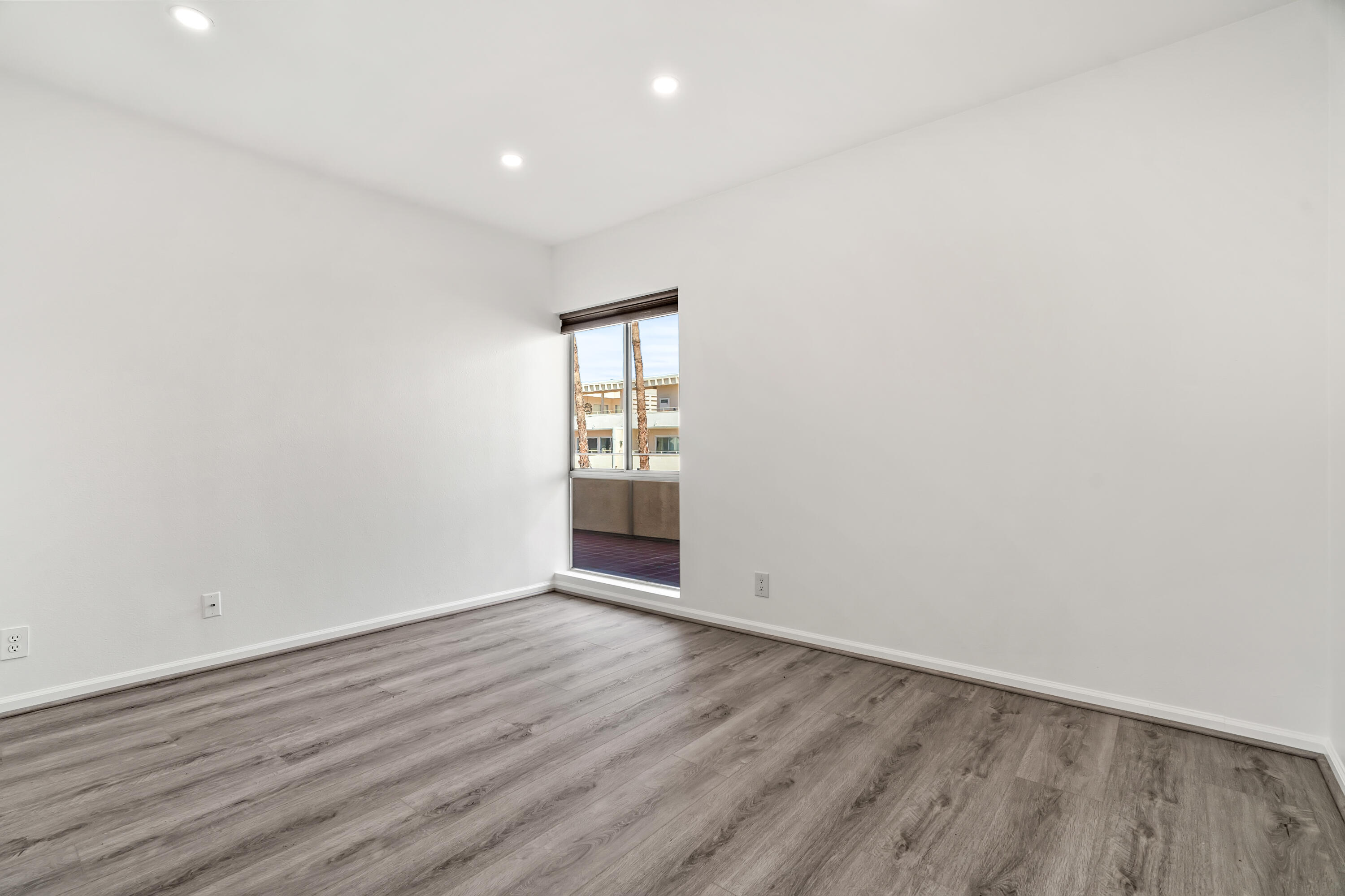 277 E Alejo RD Unit: 219