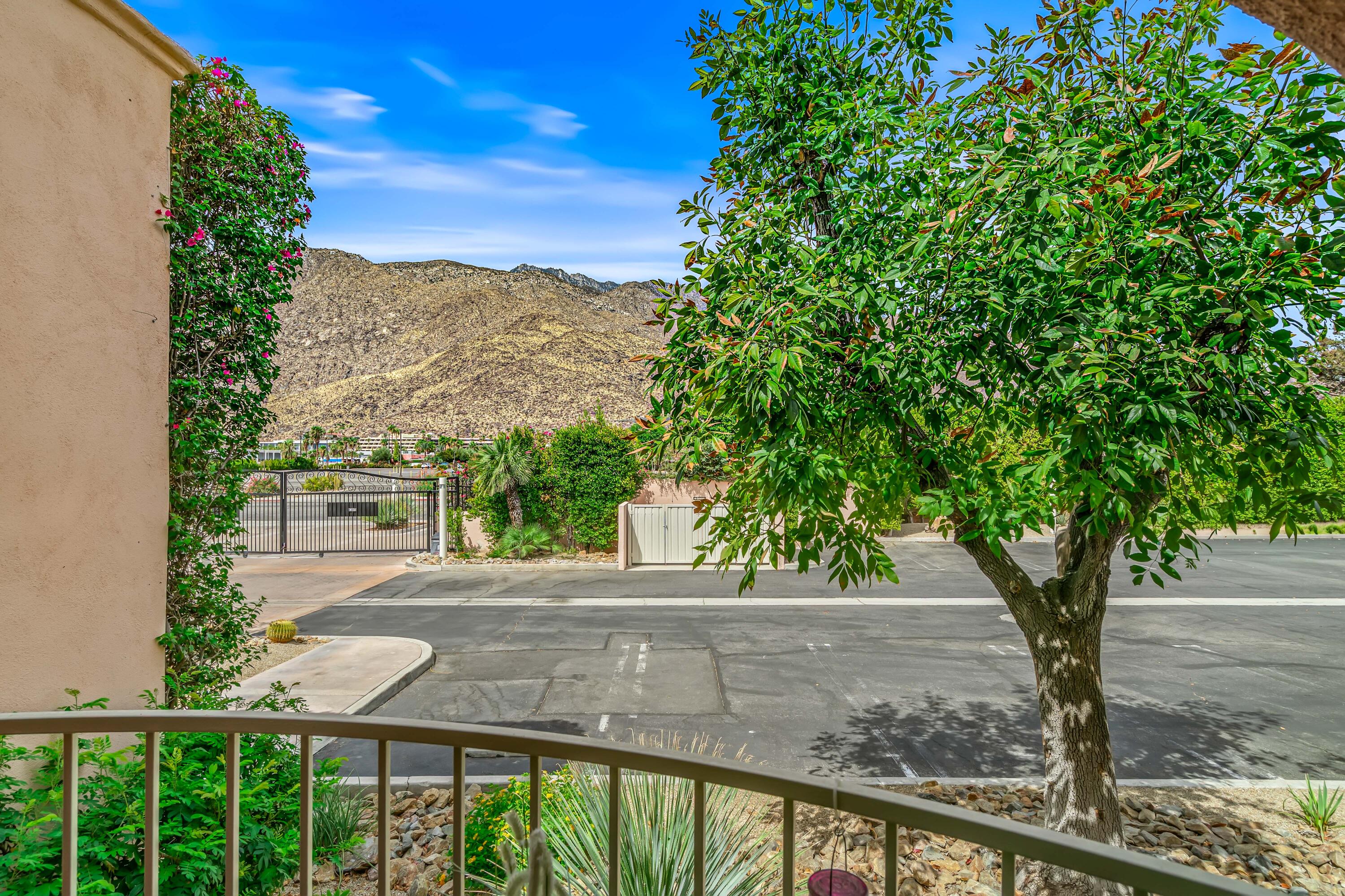 500 E Amado RD Unit: 311