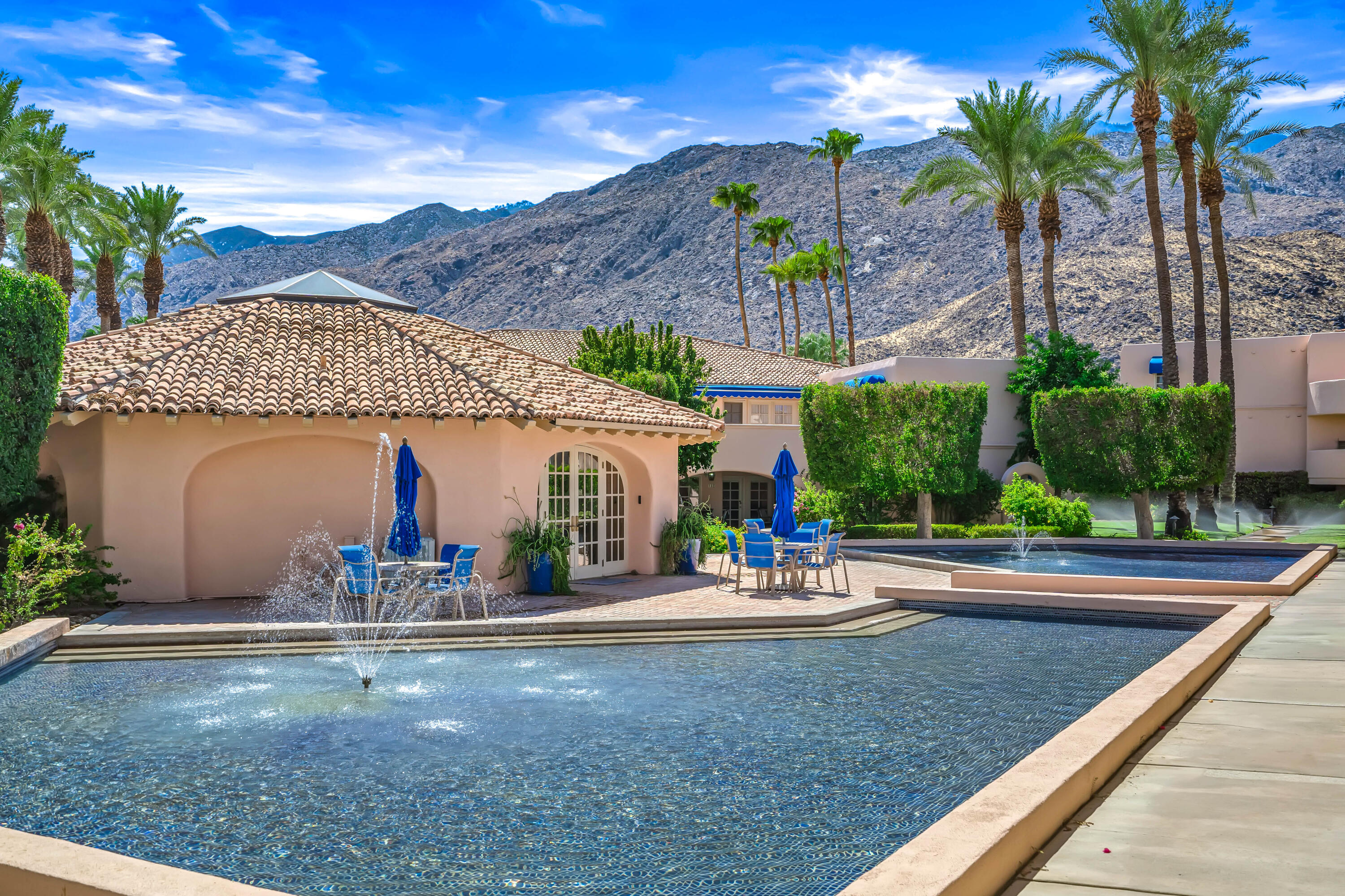 500 E Amado RD Unit: 311