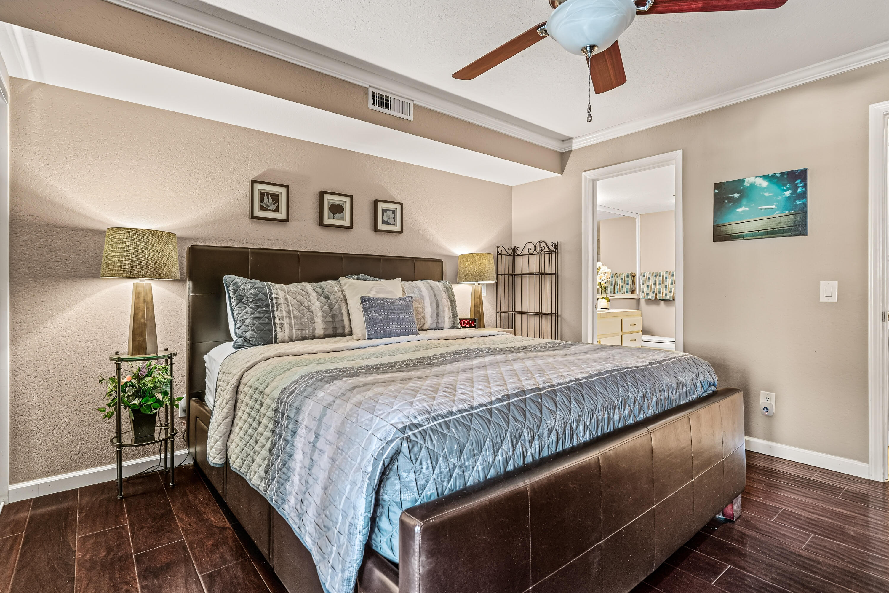 500 E Amado RD Unit: 311