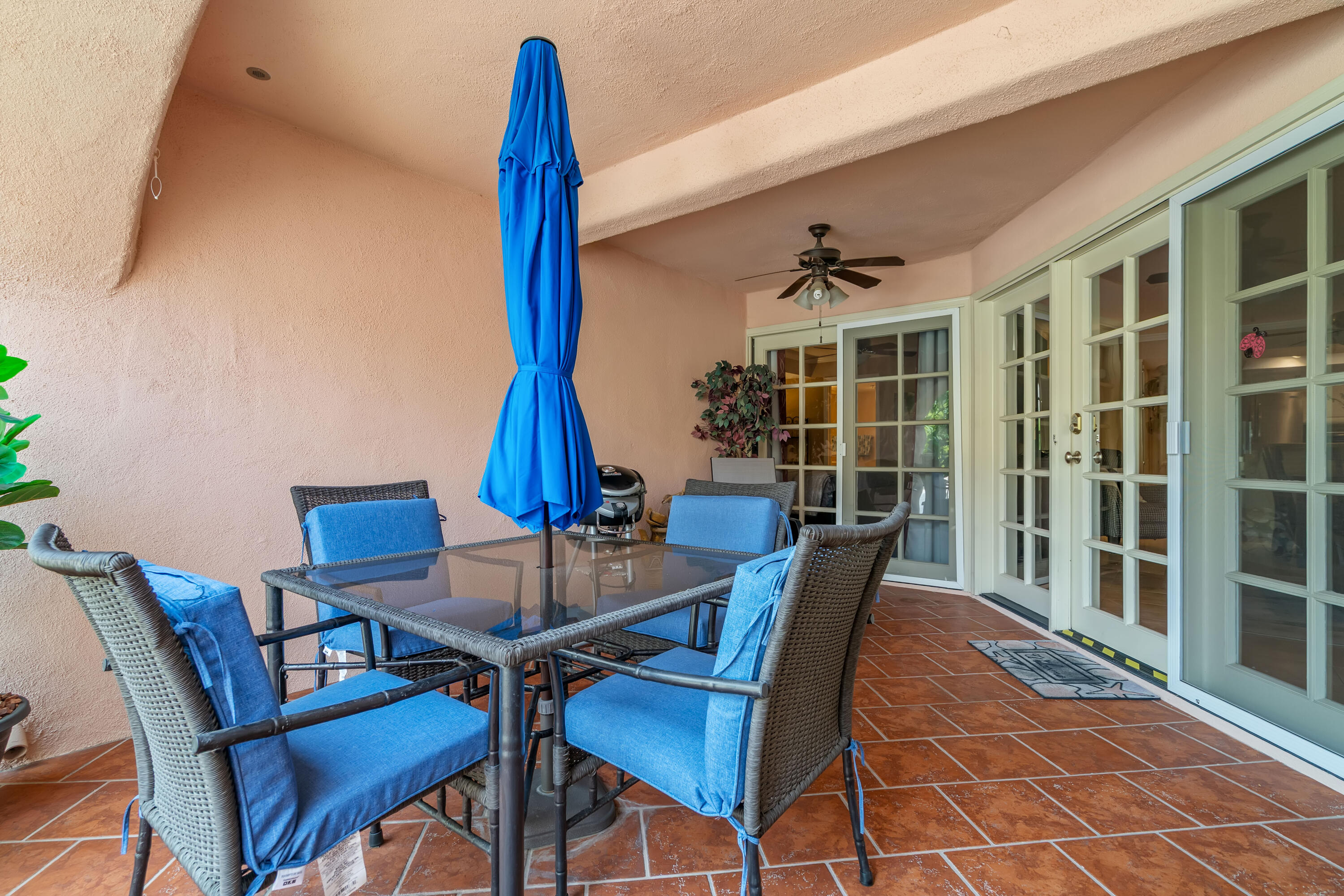 500 E Amado RD Unit: 311