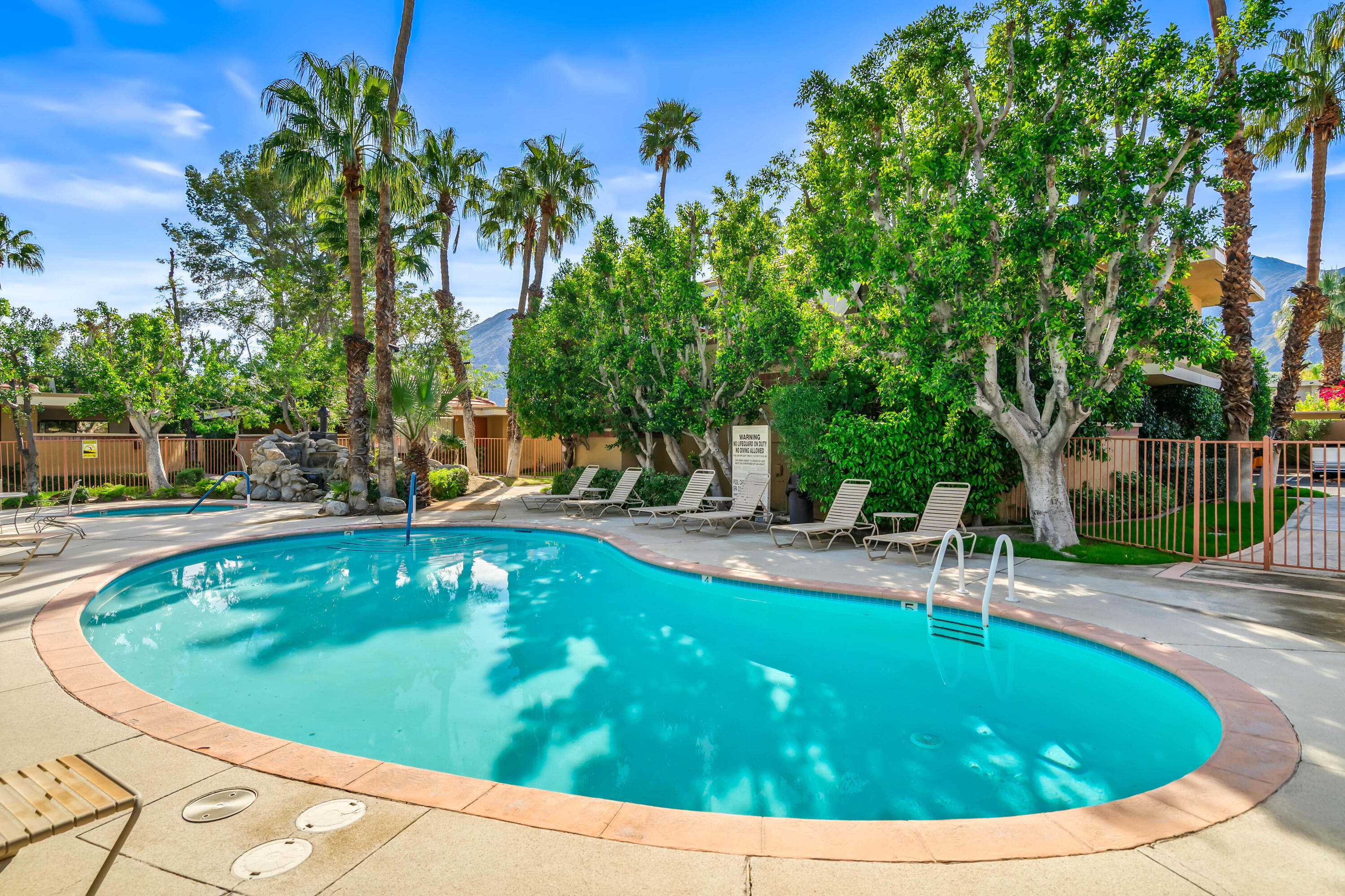 2501 N Indian Canyon DR Unit: 603