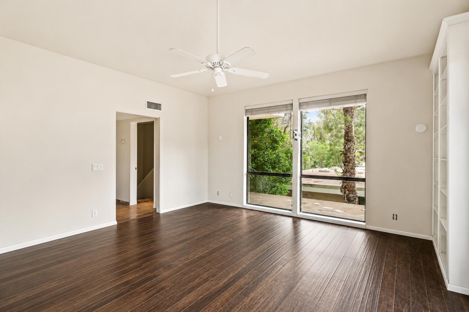 2501 N Indian Canyon DR Unit: 603