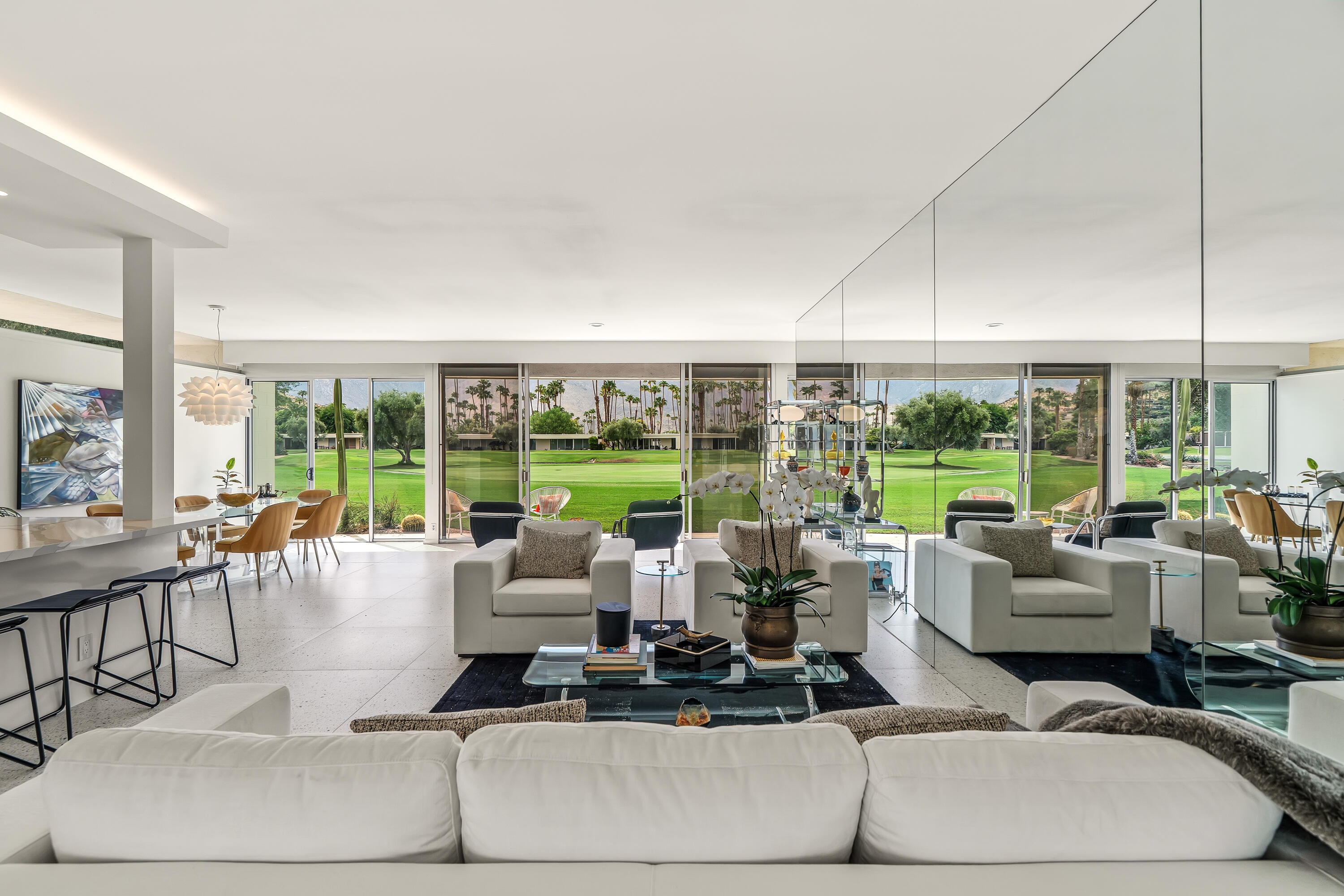 32 Lakeview CIR