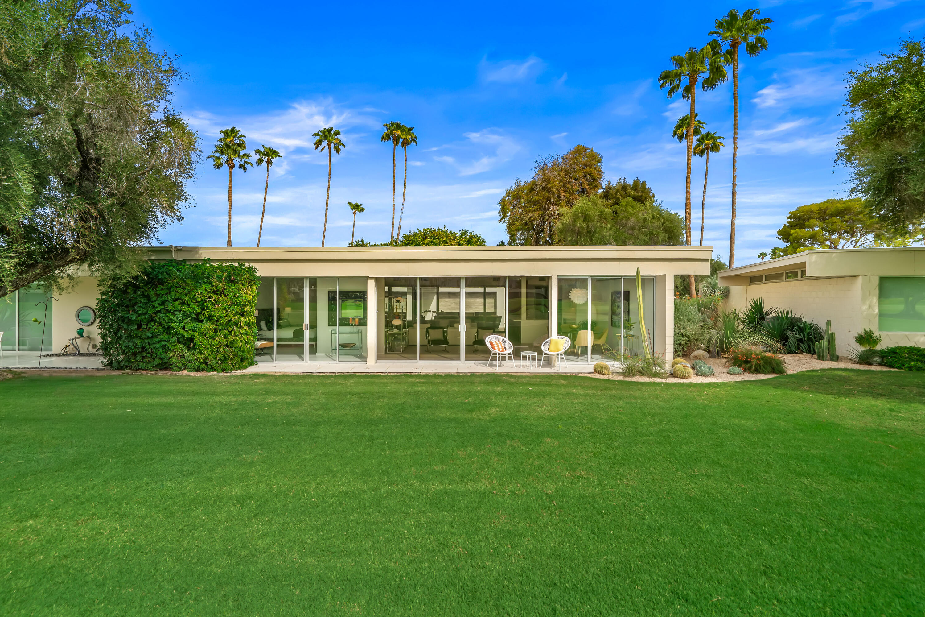 32 Lakeview CIR