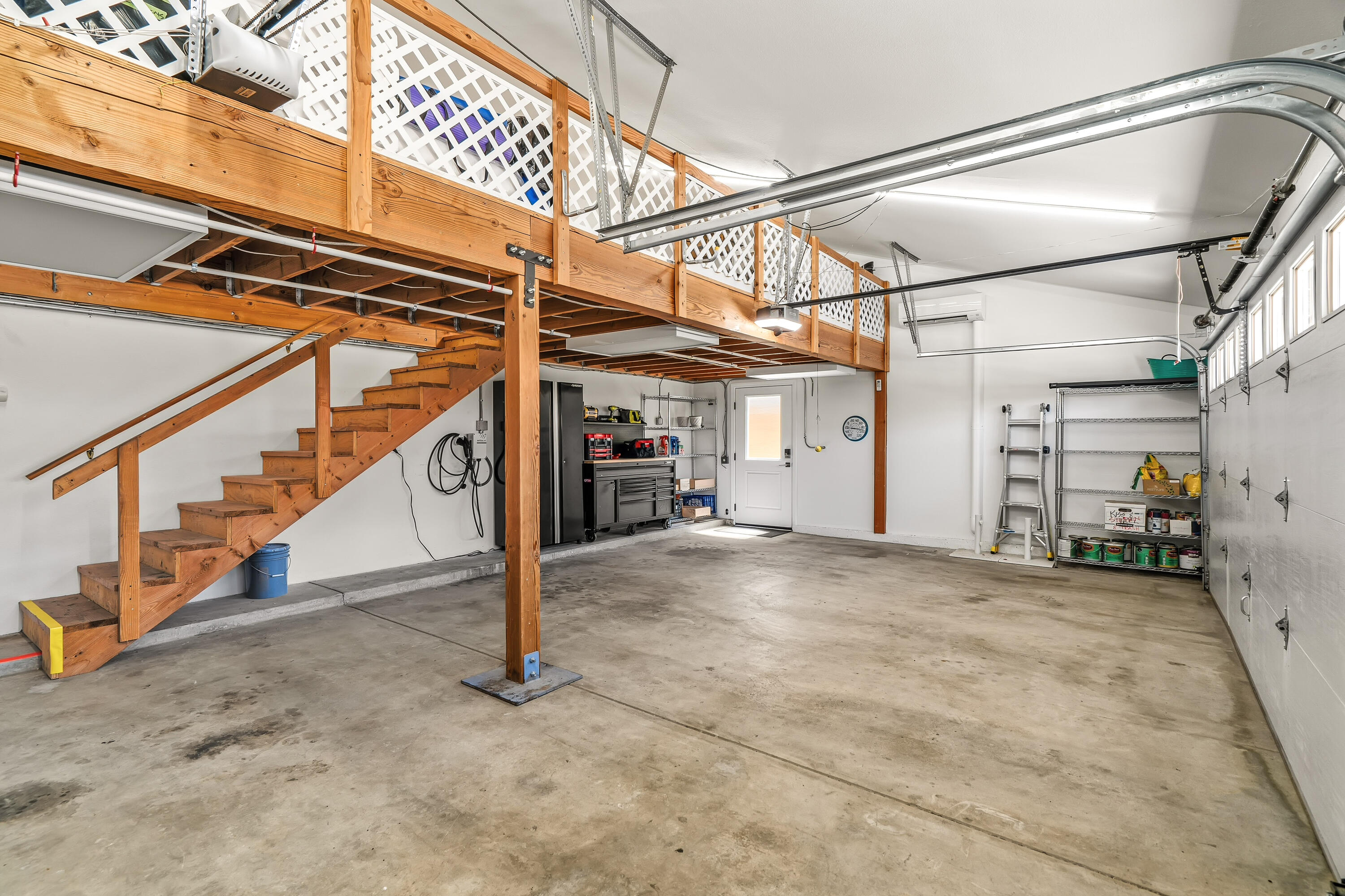 1444 S San Mateo DR