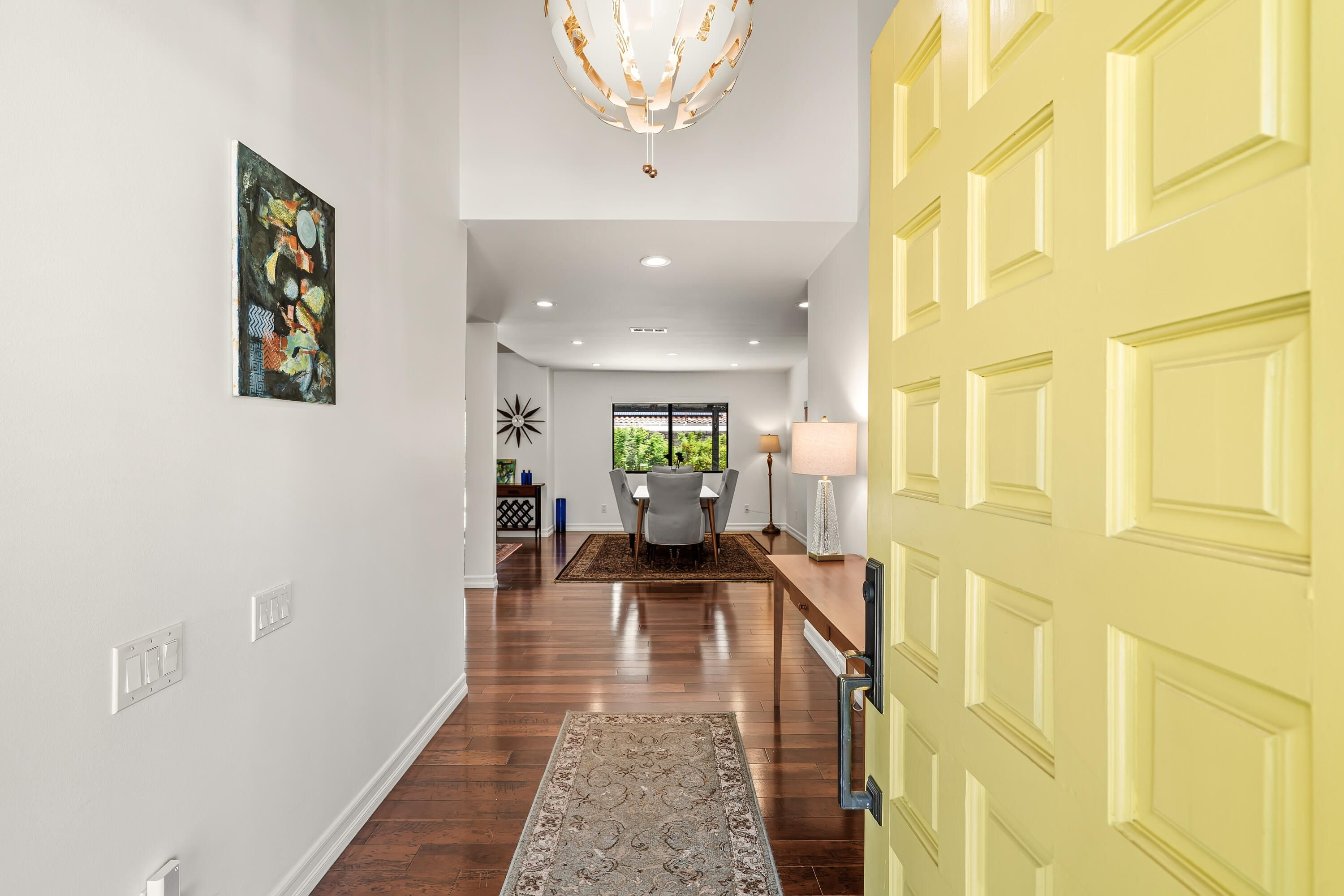 1444 S San Mateo DR