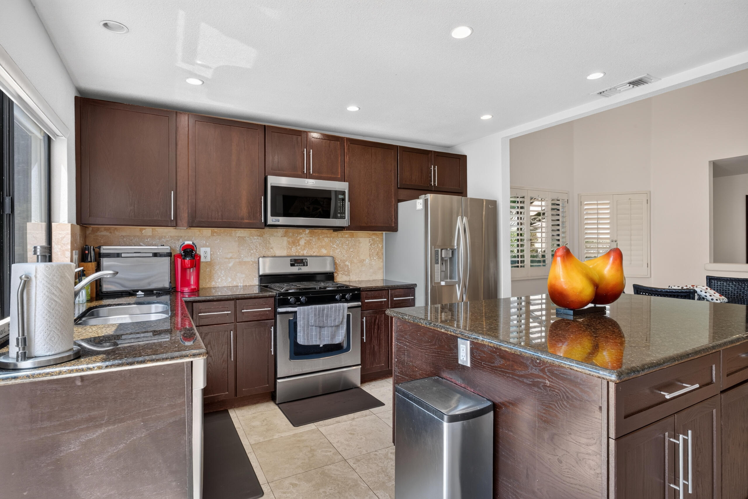 76683 Chrysanthemum WAY
