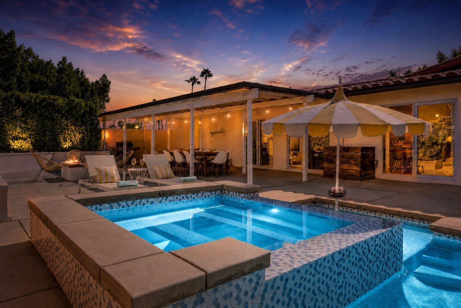 1184 E Pajaro RD
