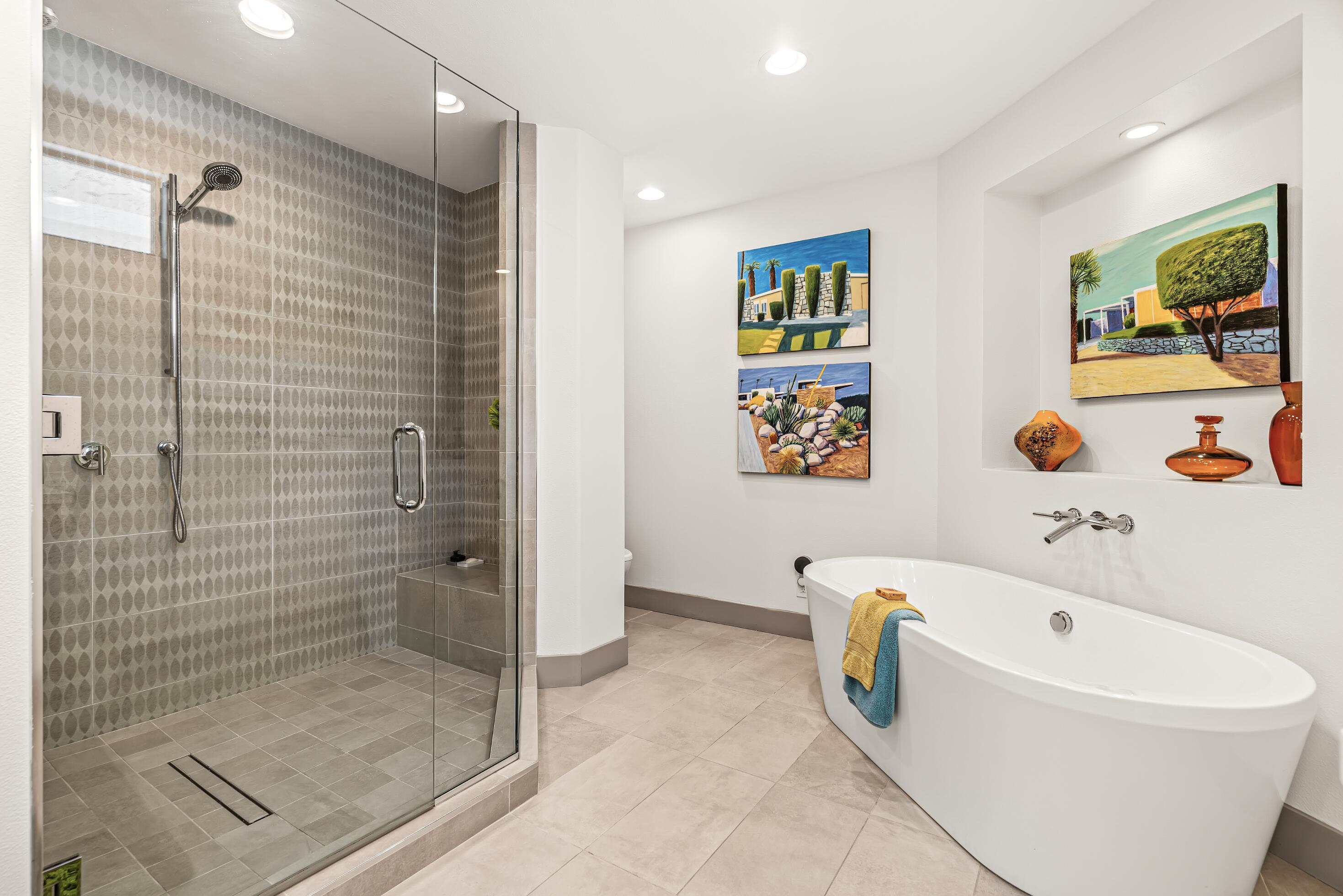 2321 S Madrona DR