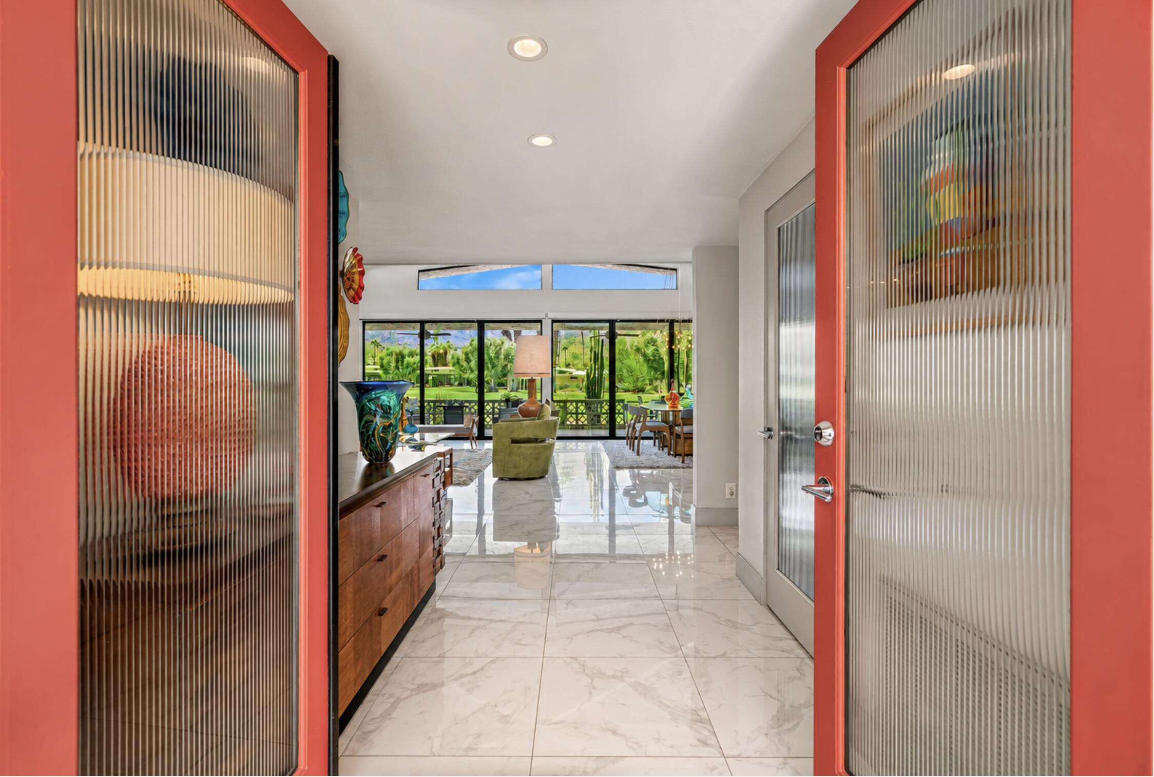 2321 S Madrona DR