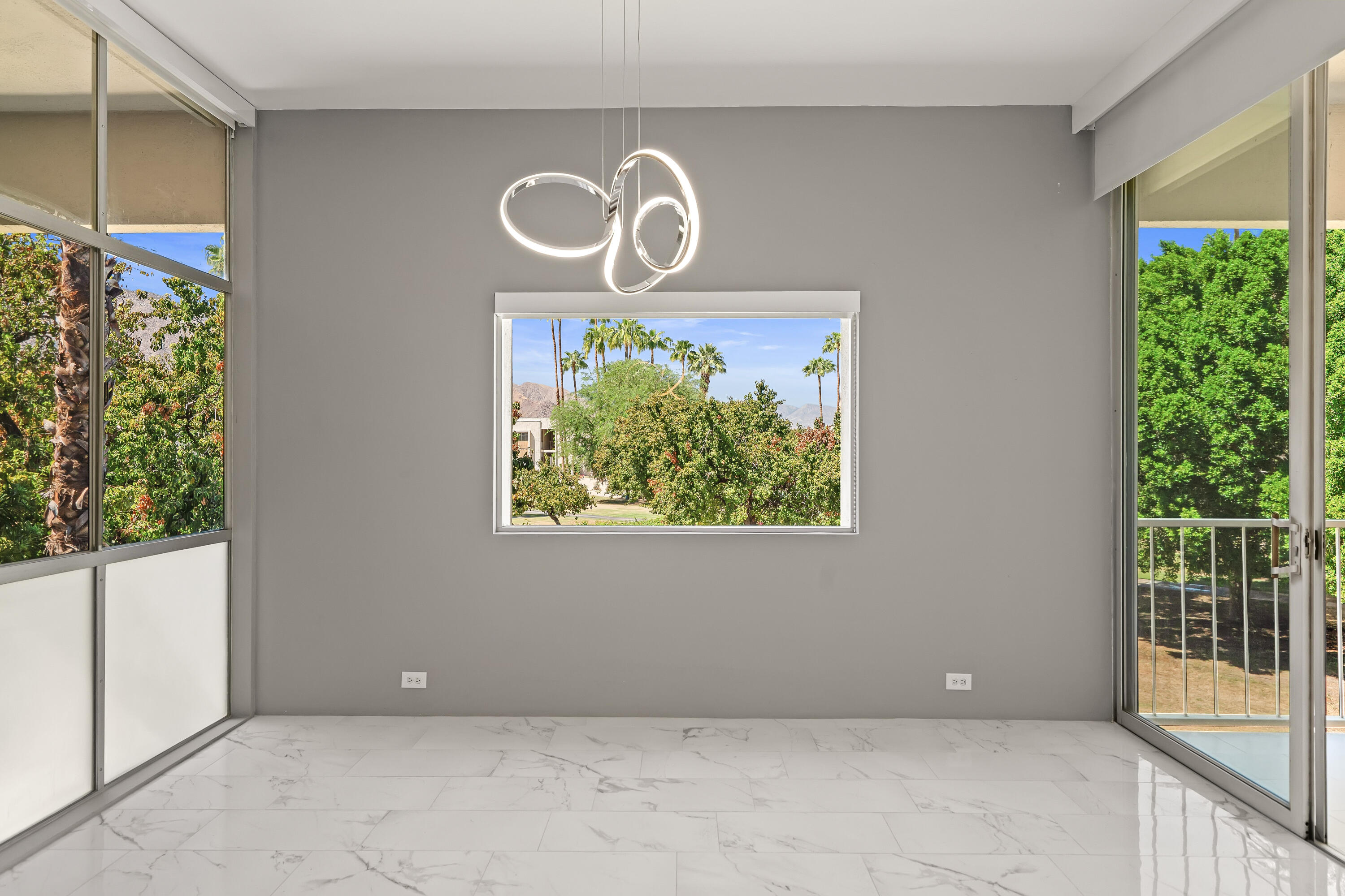 439 Desert Lakes Drive DR
