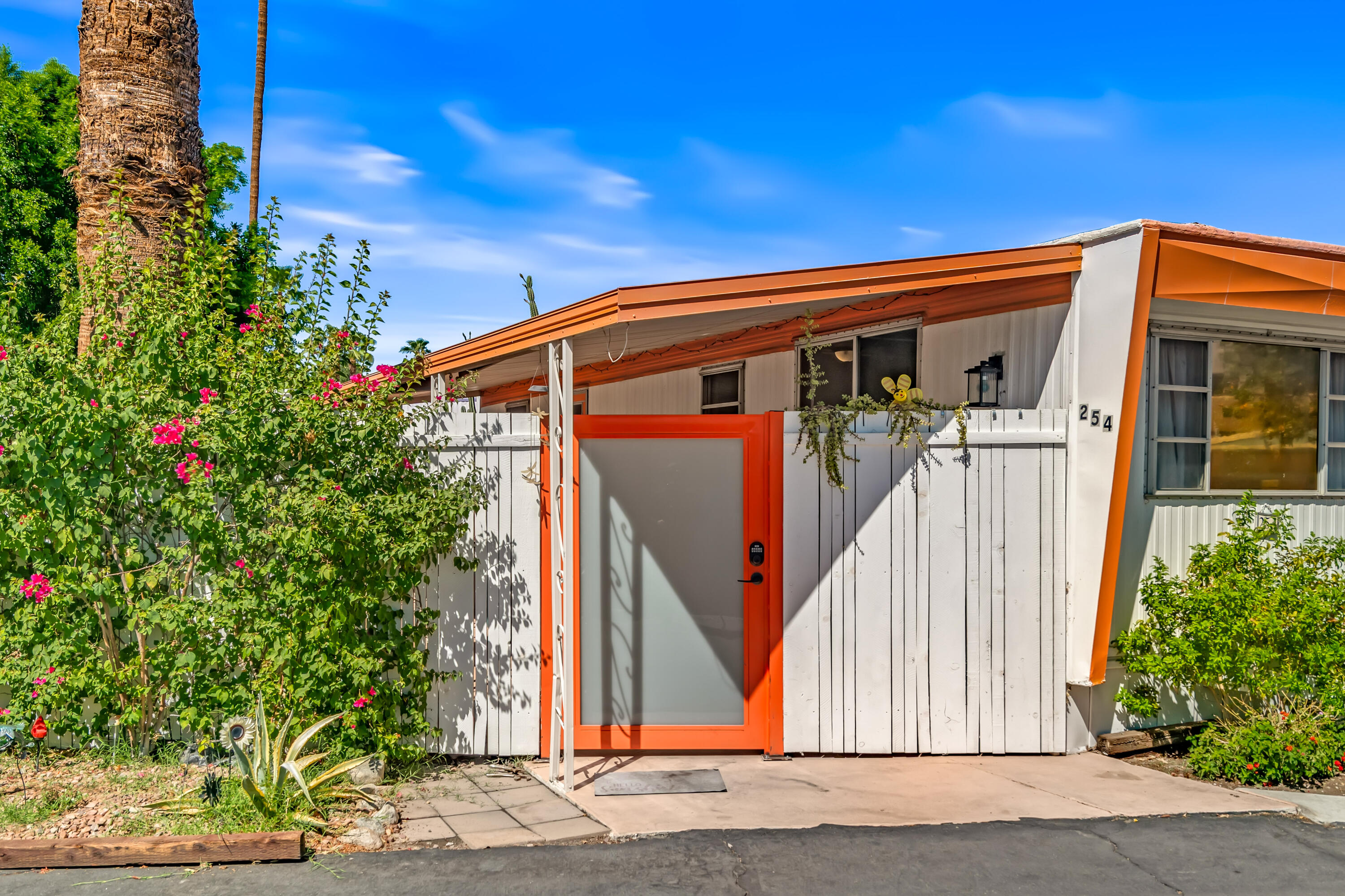 254 Cherokee ST