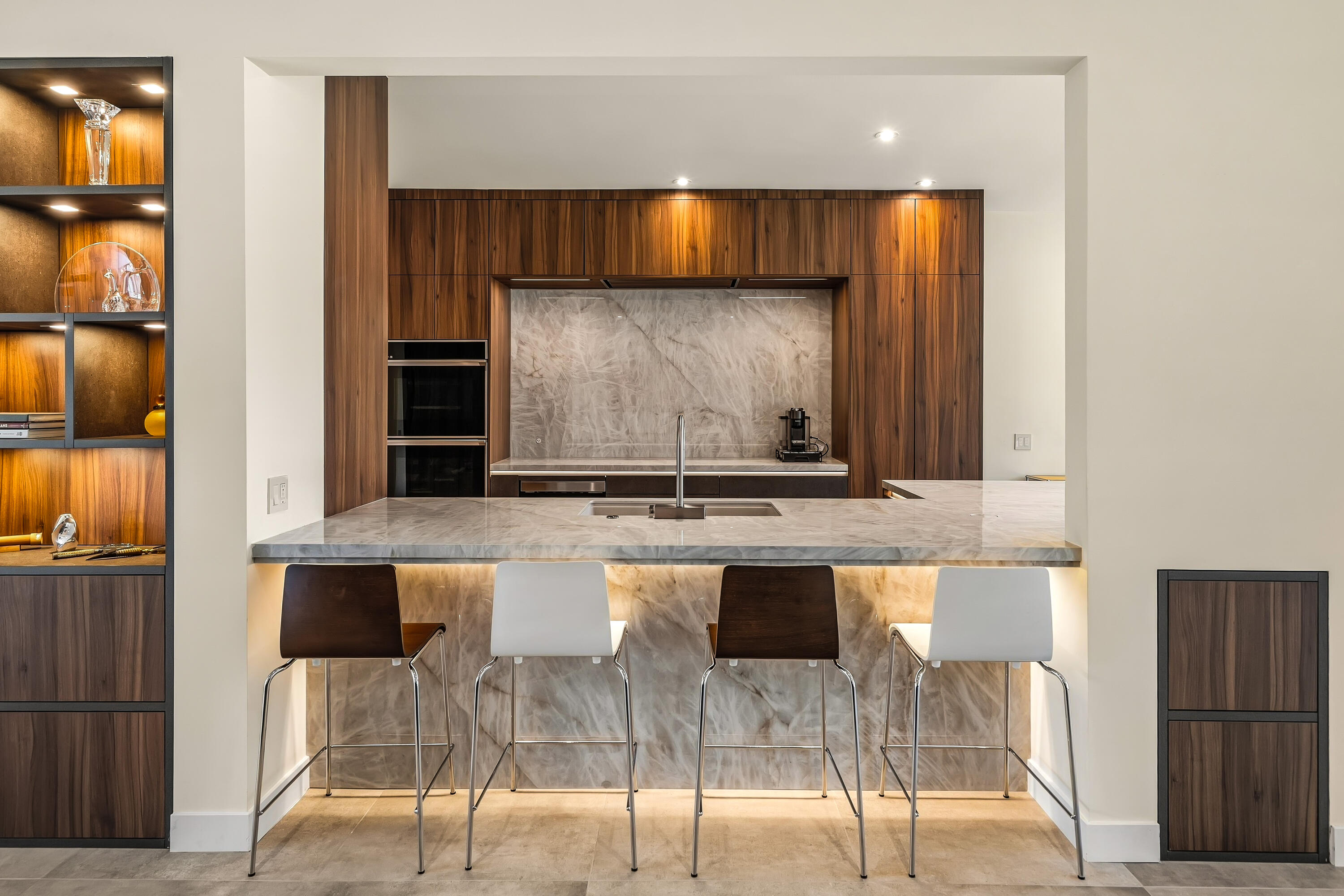 133 Desert Lakes DR